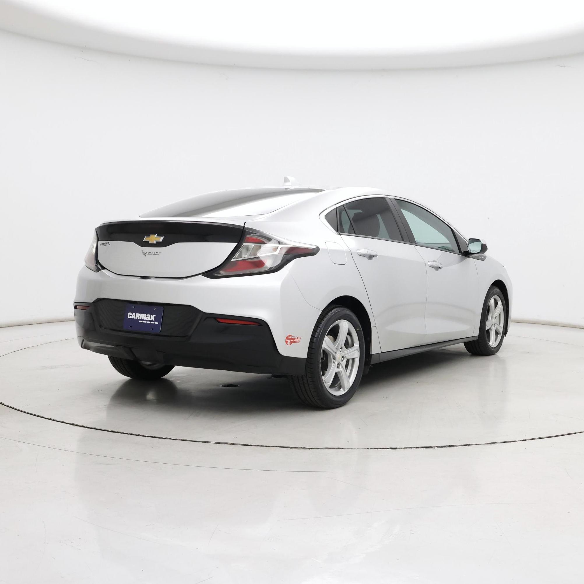 Thumbnail: 2018 Chevrolet Volt - 8
