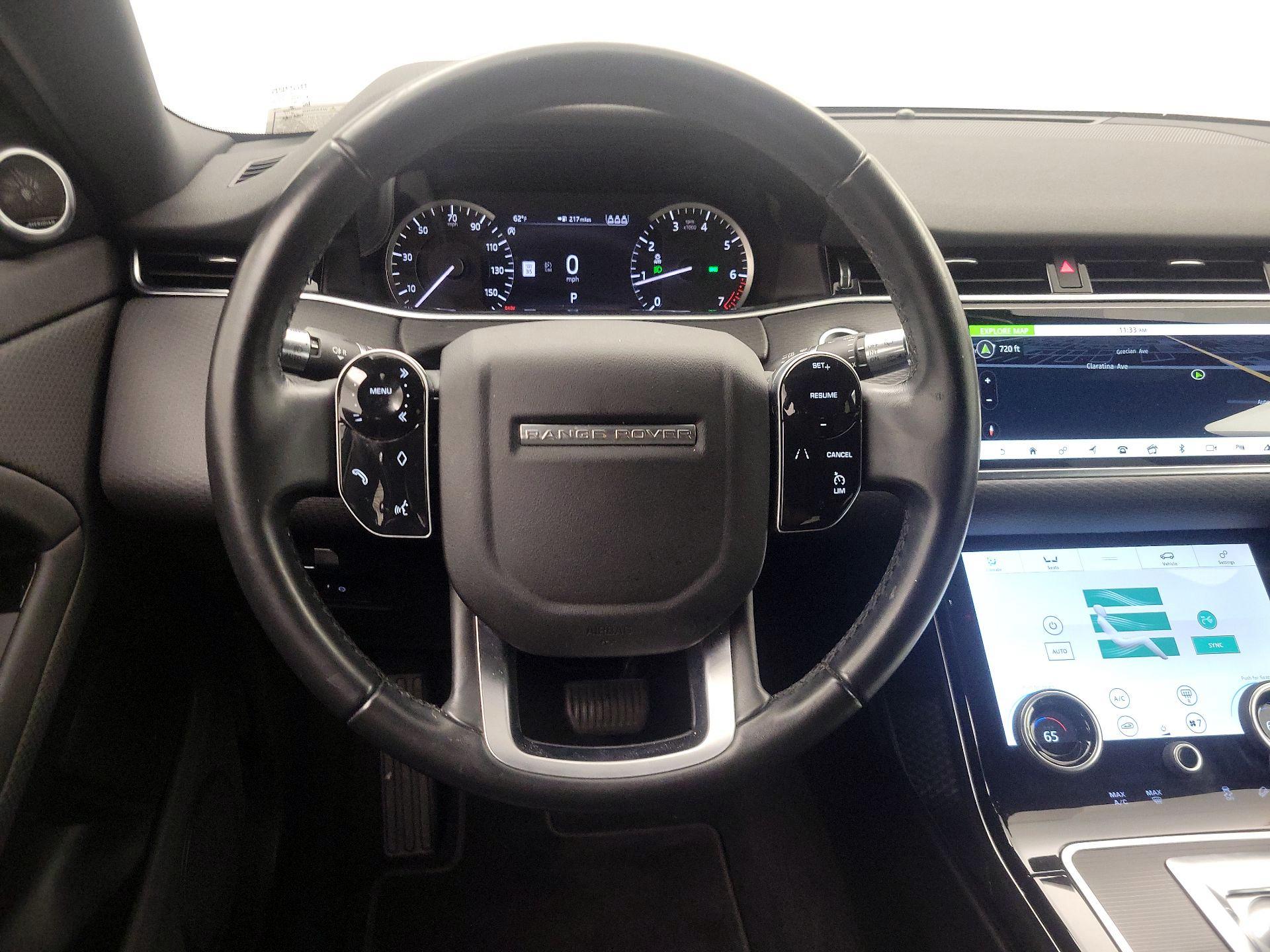 Thumbnail: 2020 Land Rover Range Rover Evoque - 10