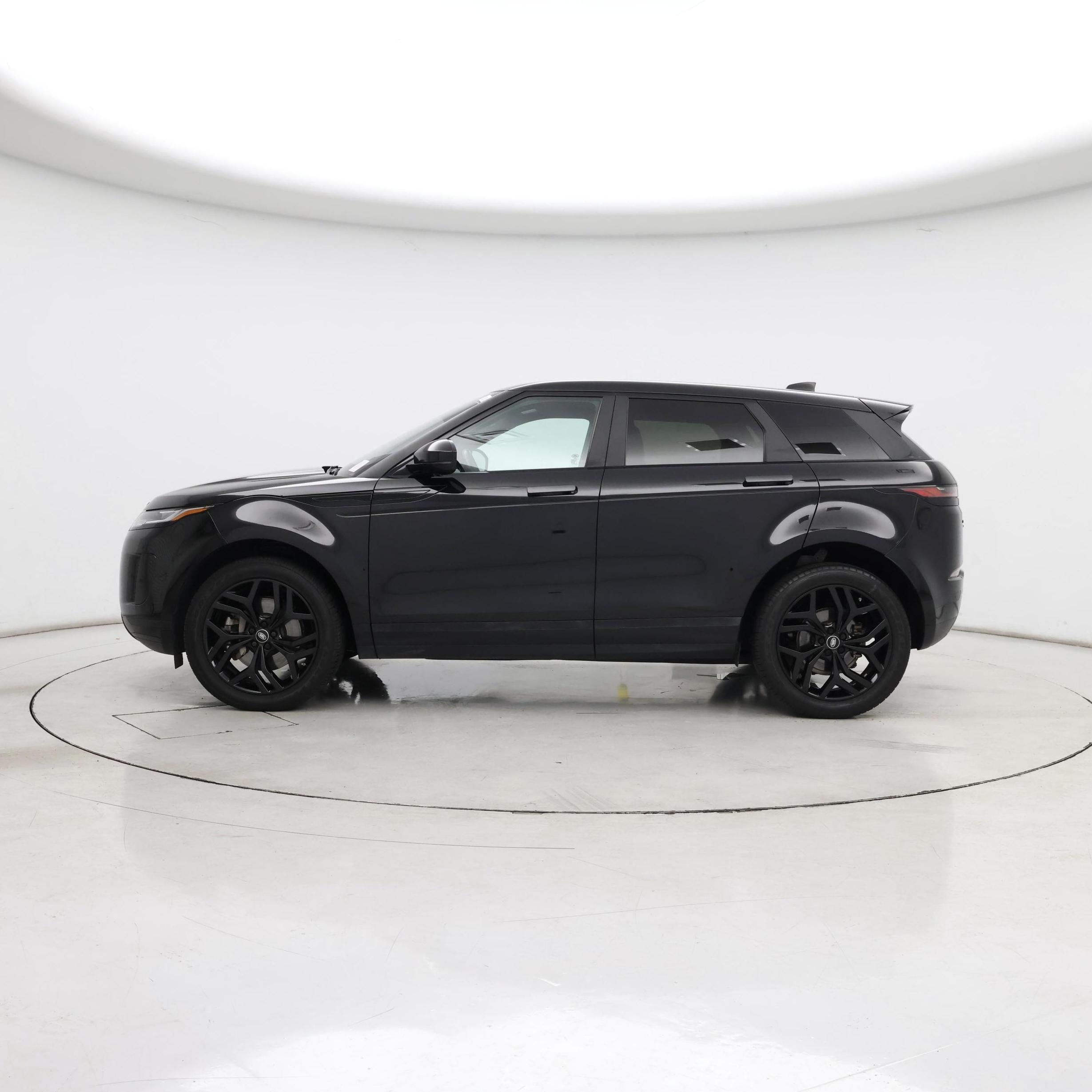 Thumbnail: 2020 Land Rover Range Rover Evoque - 3