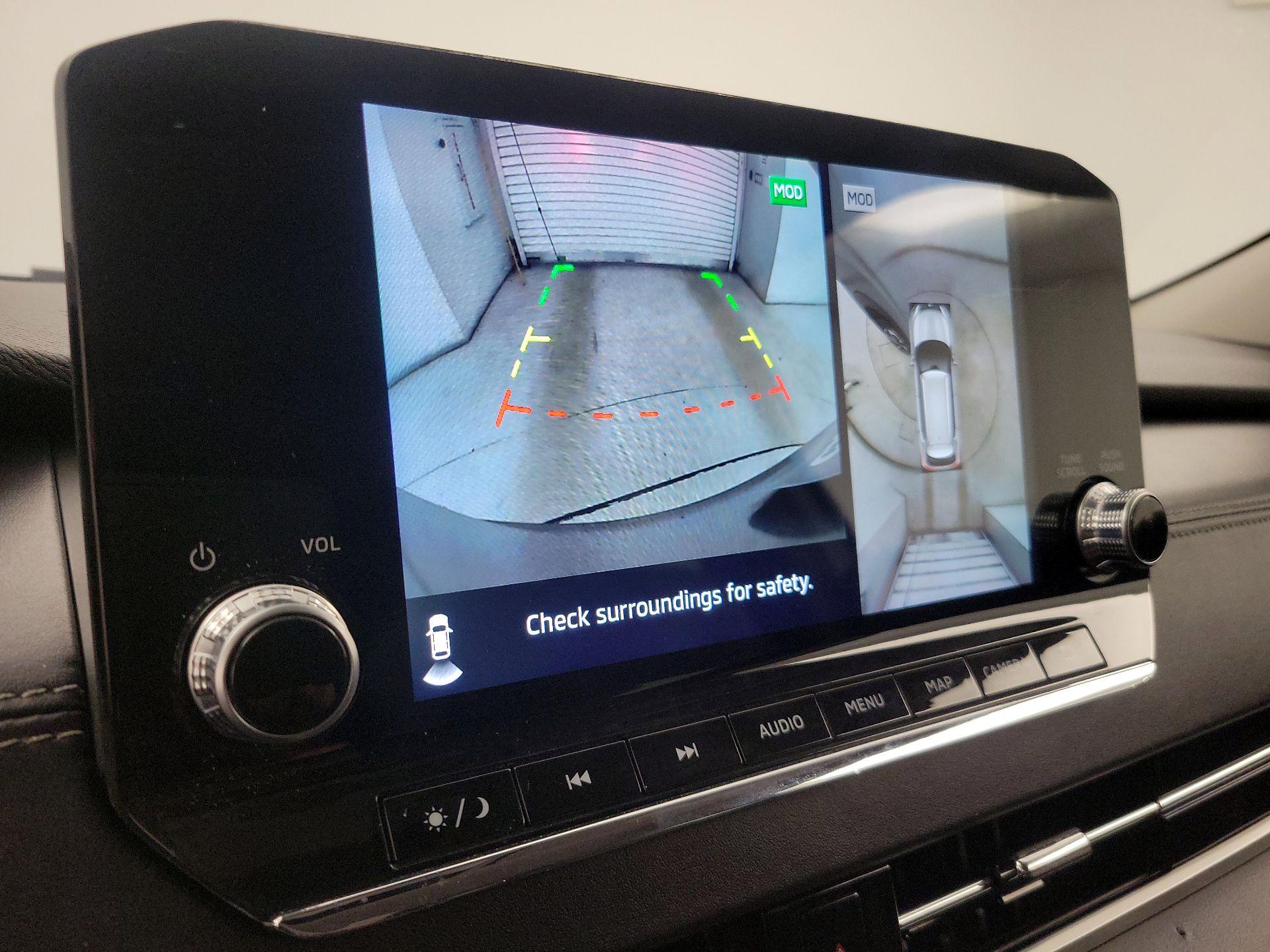 Thumbnail: 2022 Mitsubishi Outlander - 14