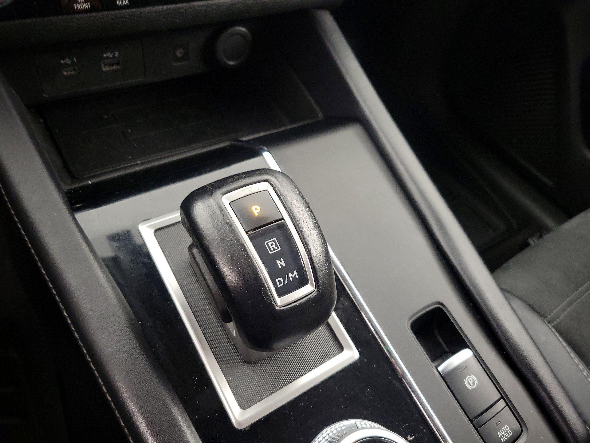 Thumbnail: 2022 Mitsubishi Outlander - 17