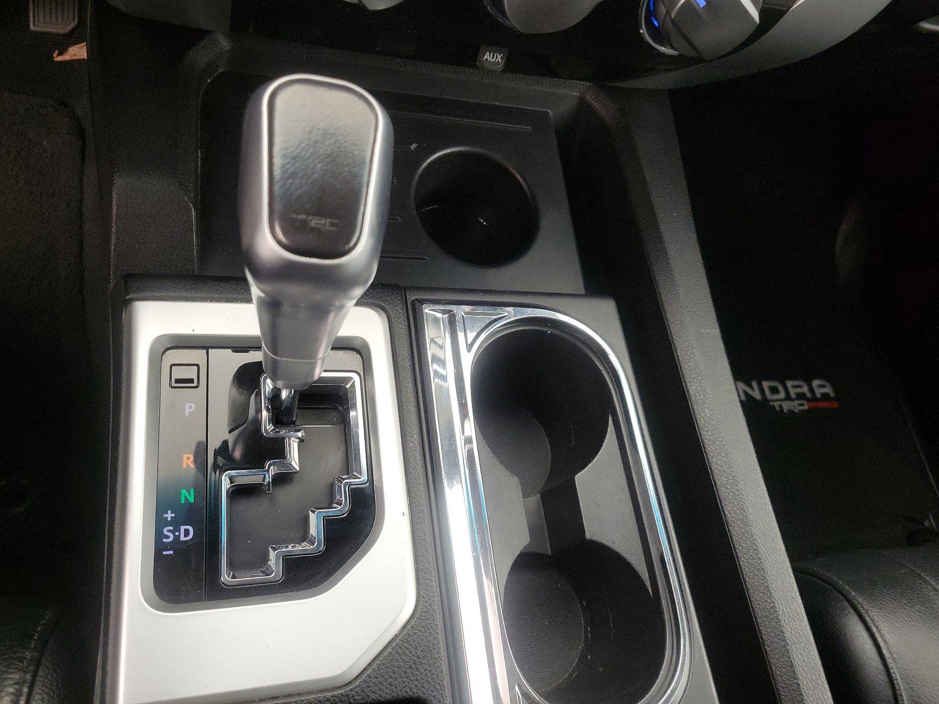 Thumbnail: 2016 Toyota Tundra - 18