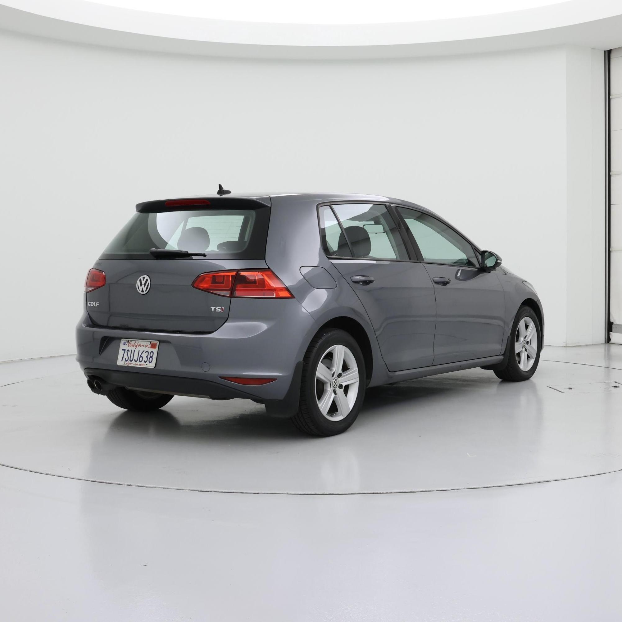 Thumbnail: 2017 Volkswagen Golf - 8