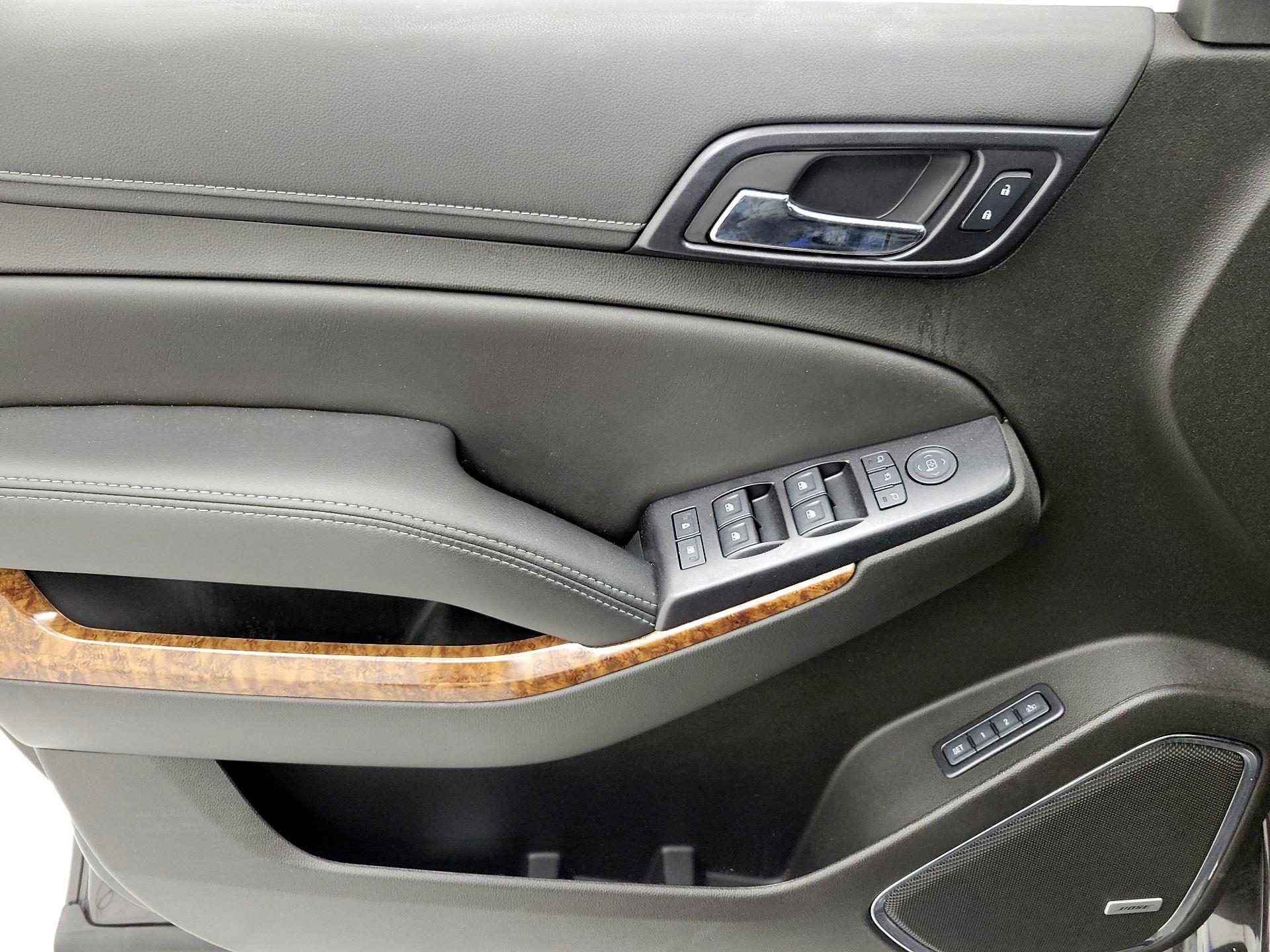 Thumbnail: 2017 Chevrolet Tahoe - 12