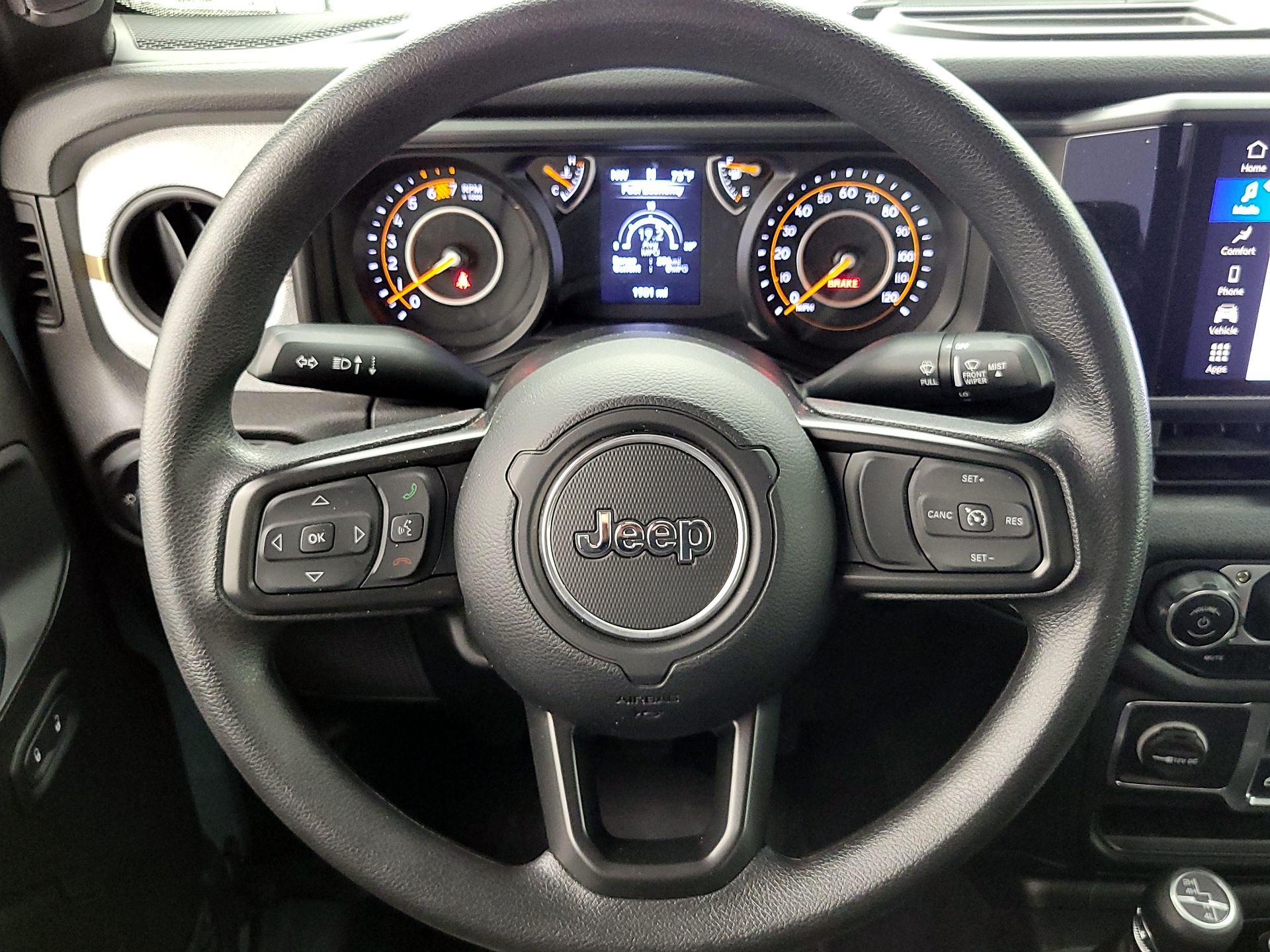Thumbnail: 2025 Jeep Wrangler - 10
