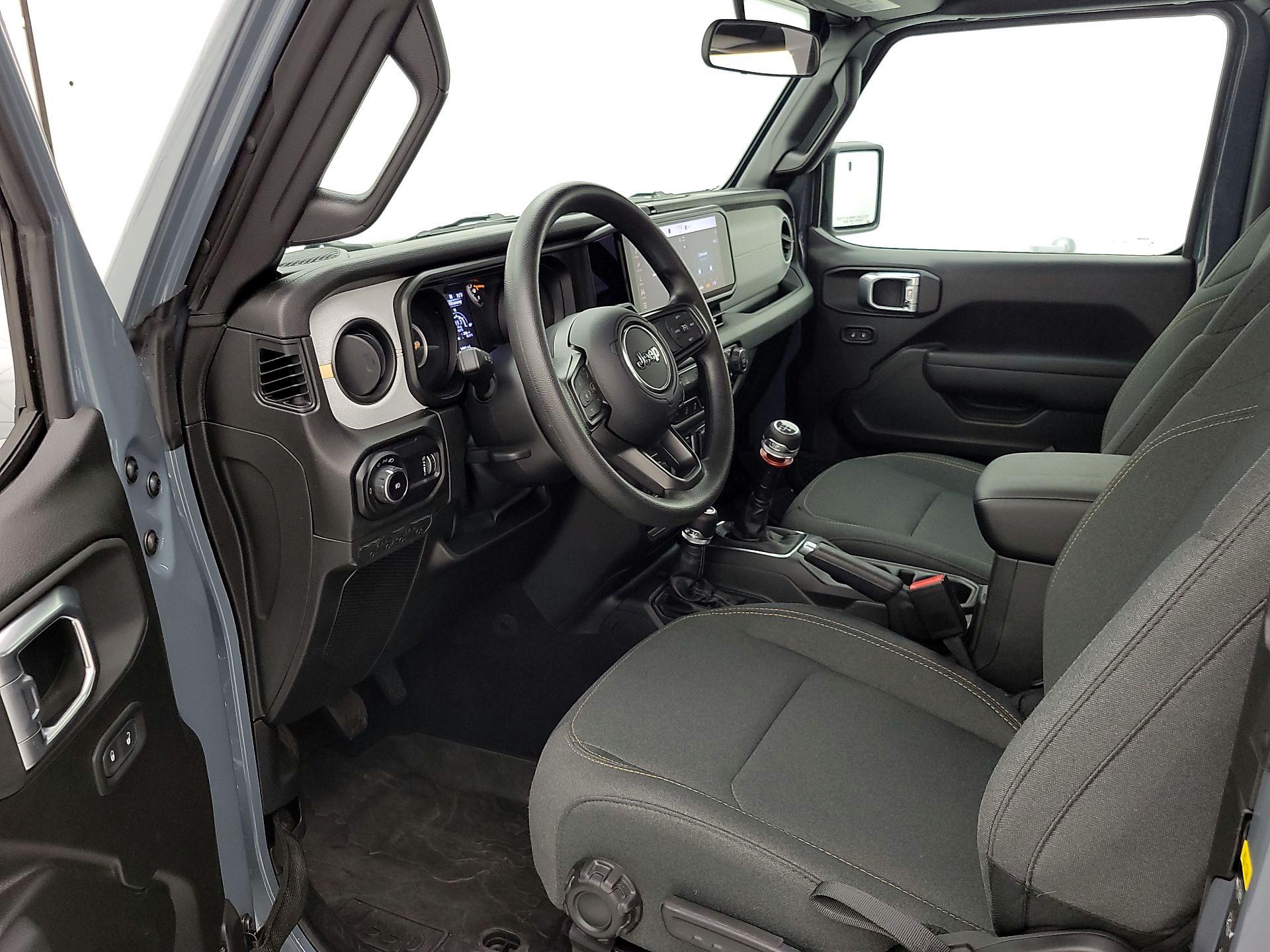 Thumbnail: 2025 Jeep Wrangler - 11