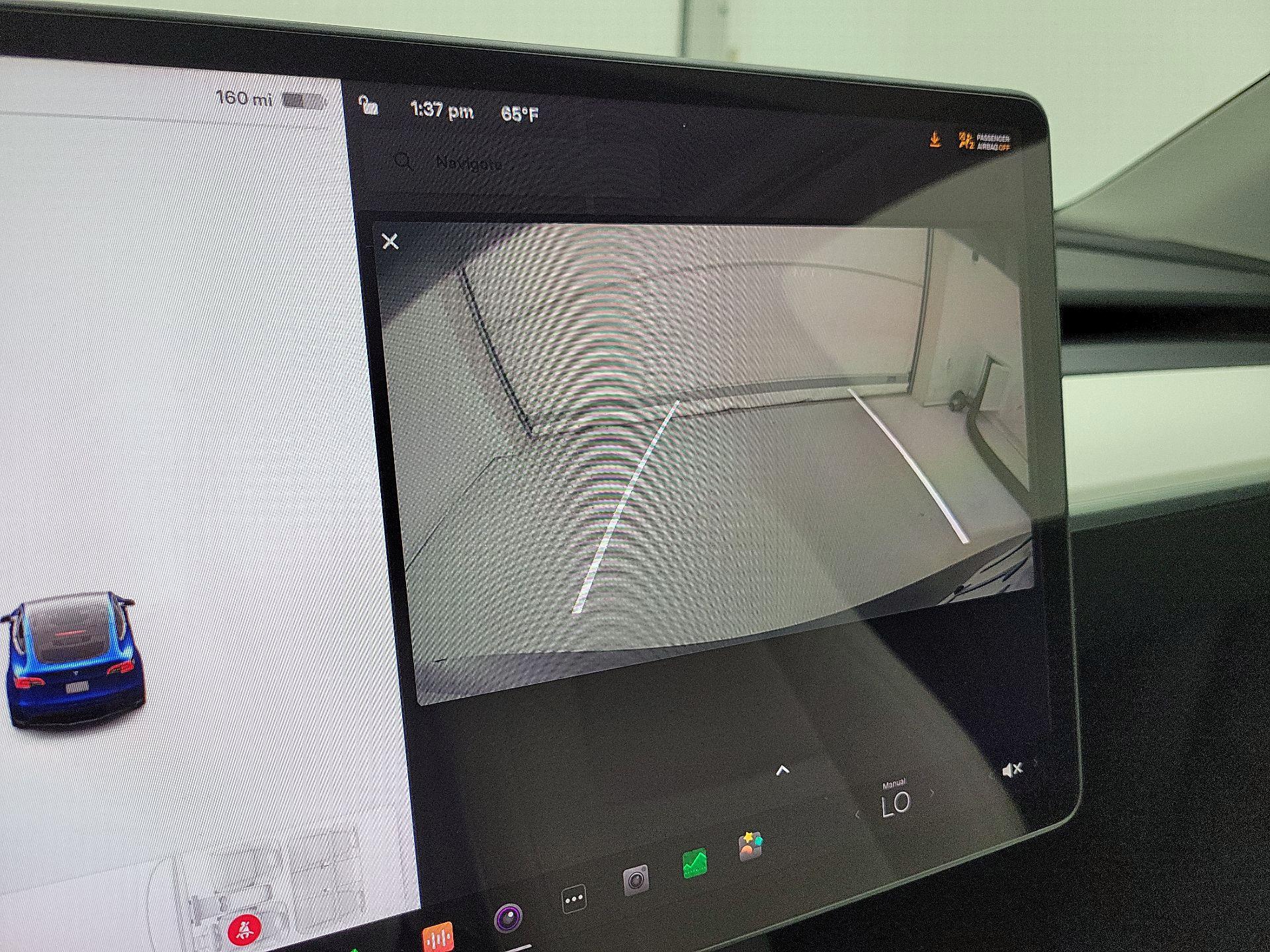 Thumbnail: 2023 Tesla Model Y - 14