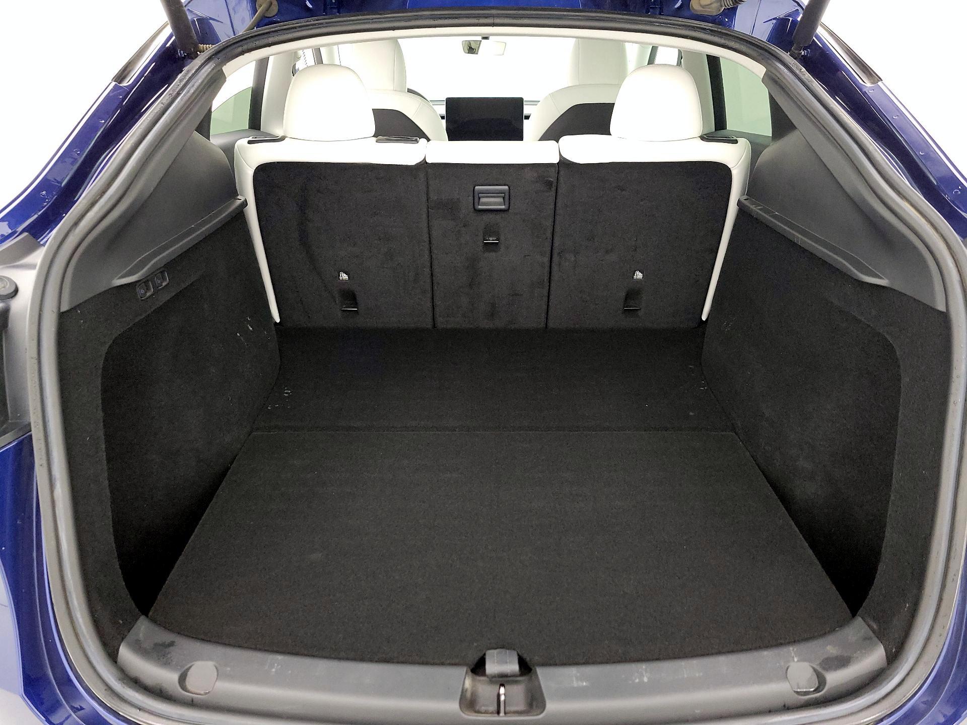 Thumbnail: 2023 Tesla Model Y - 19