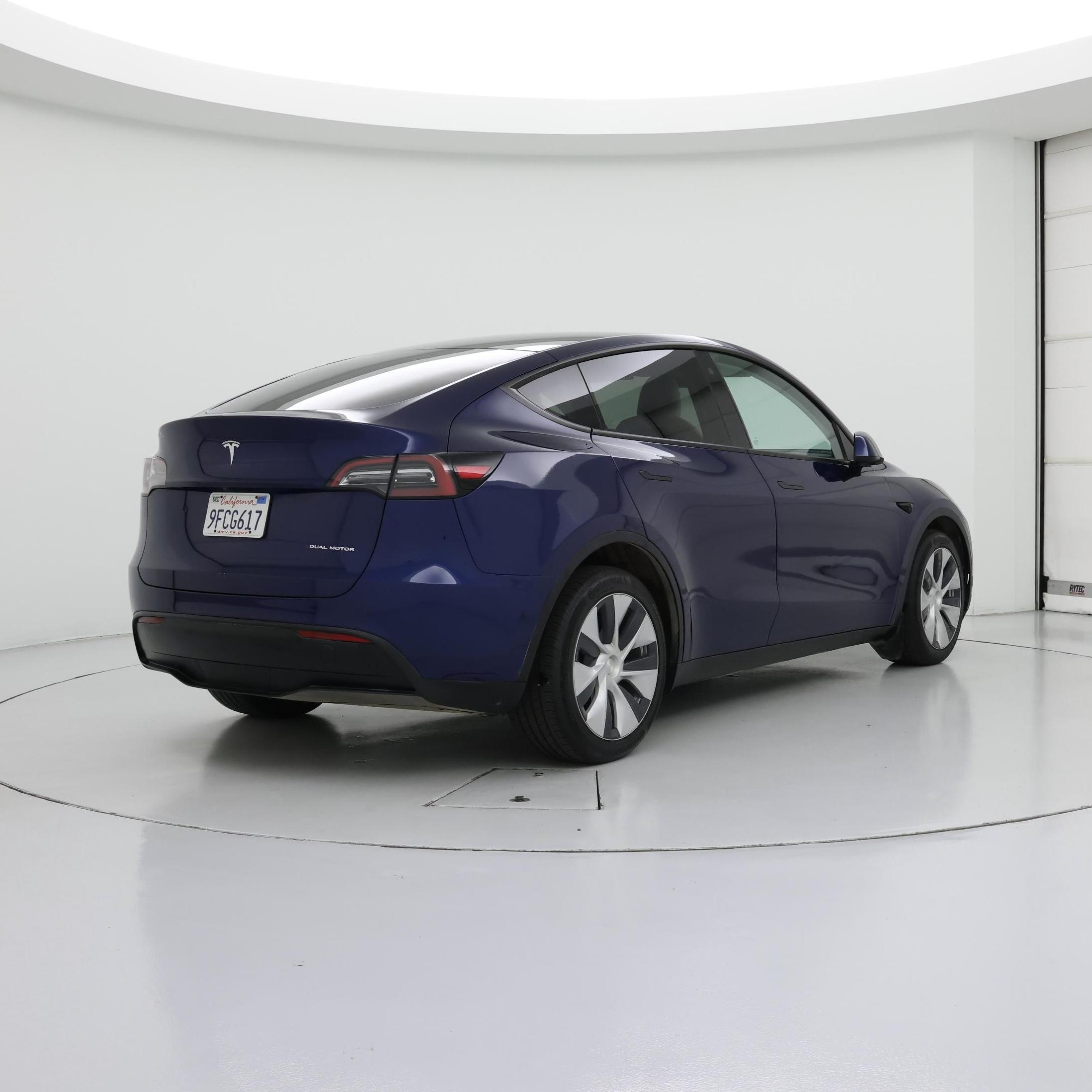 Thumbnail: 2023 Tesla Model Y - 8