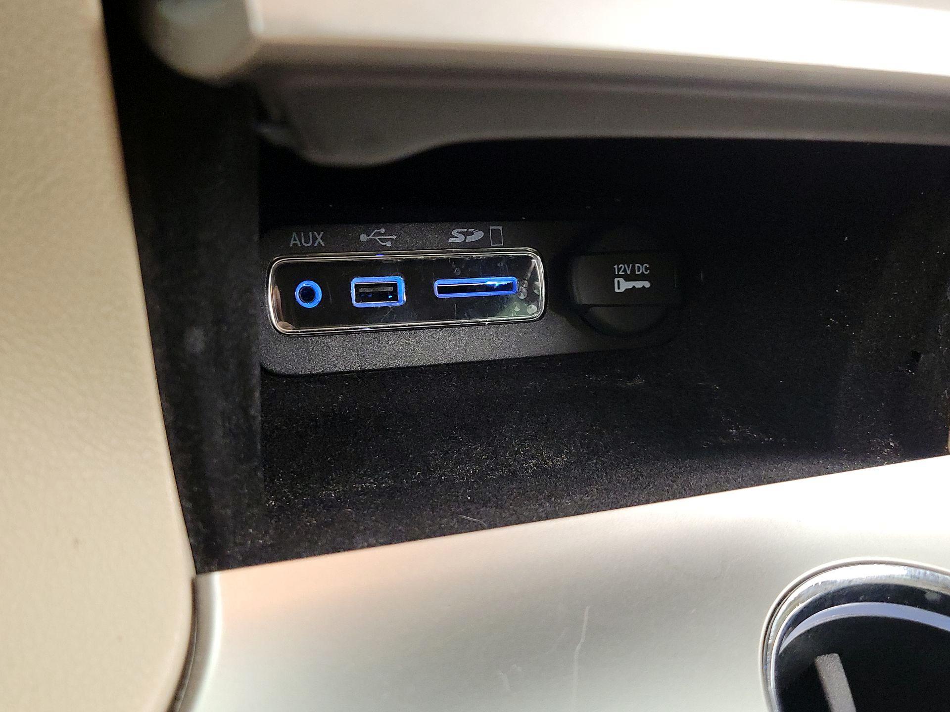 Thumbnail: 2014 Jeep Grand Cherokee - 19