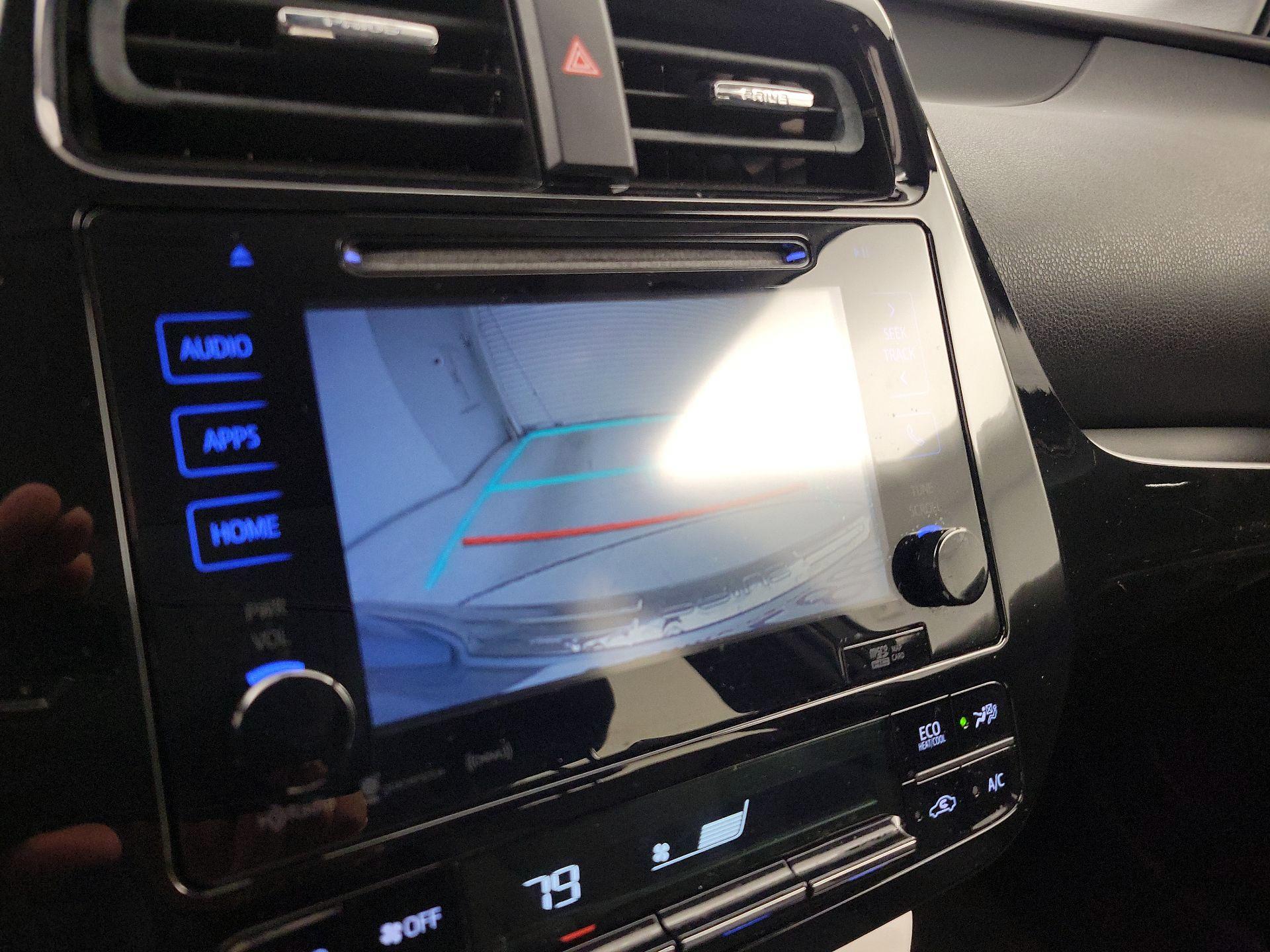 Thumbnail: 2016 Toyota Prius - 14