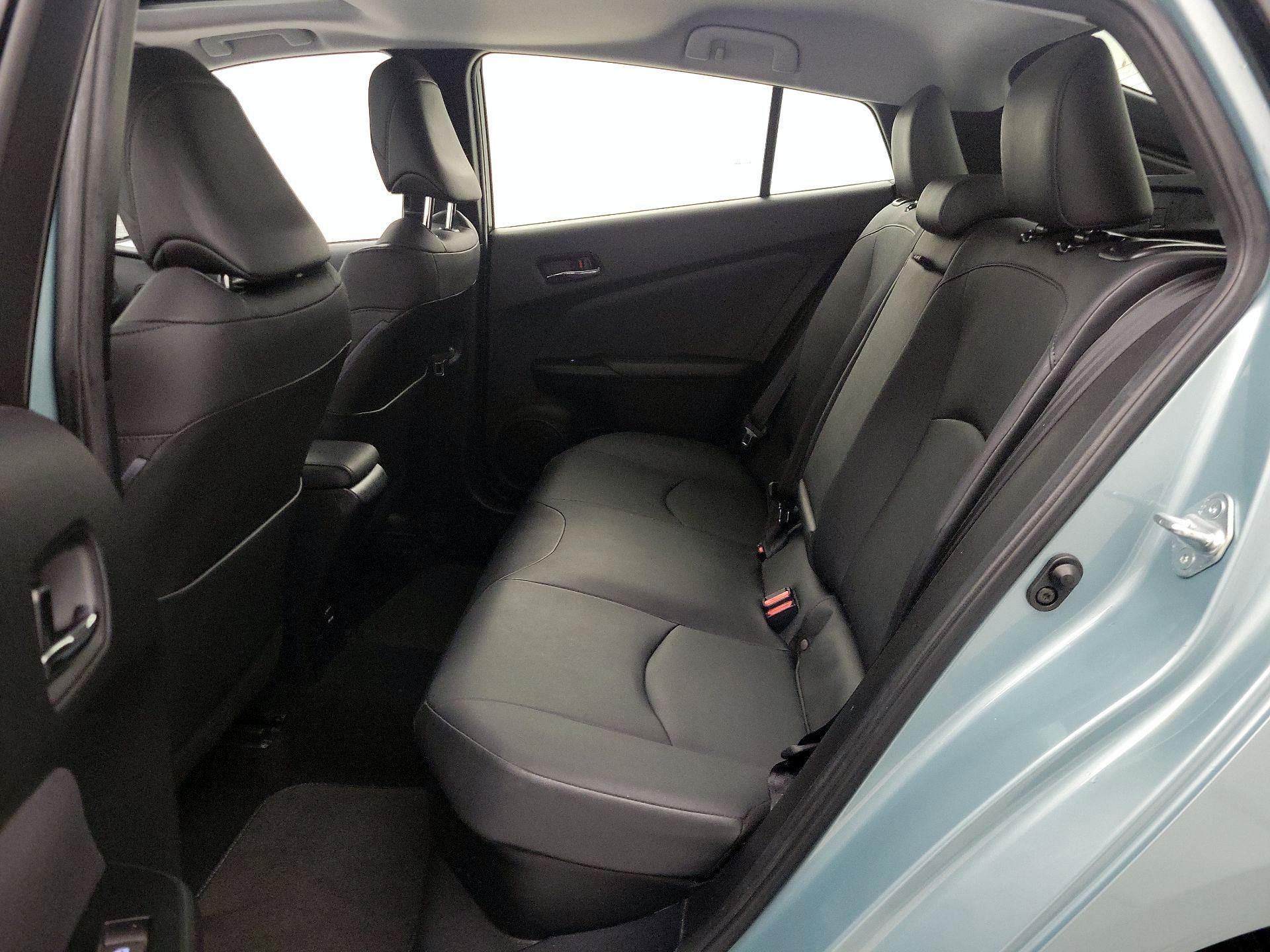 Thumbnail: 2016 Toyota Prius - 19