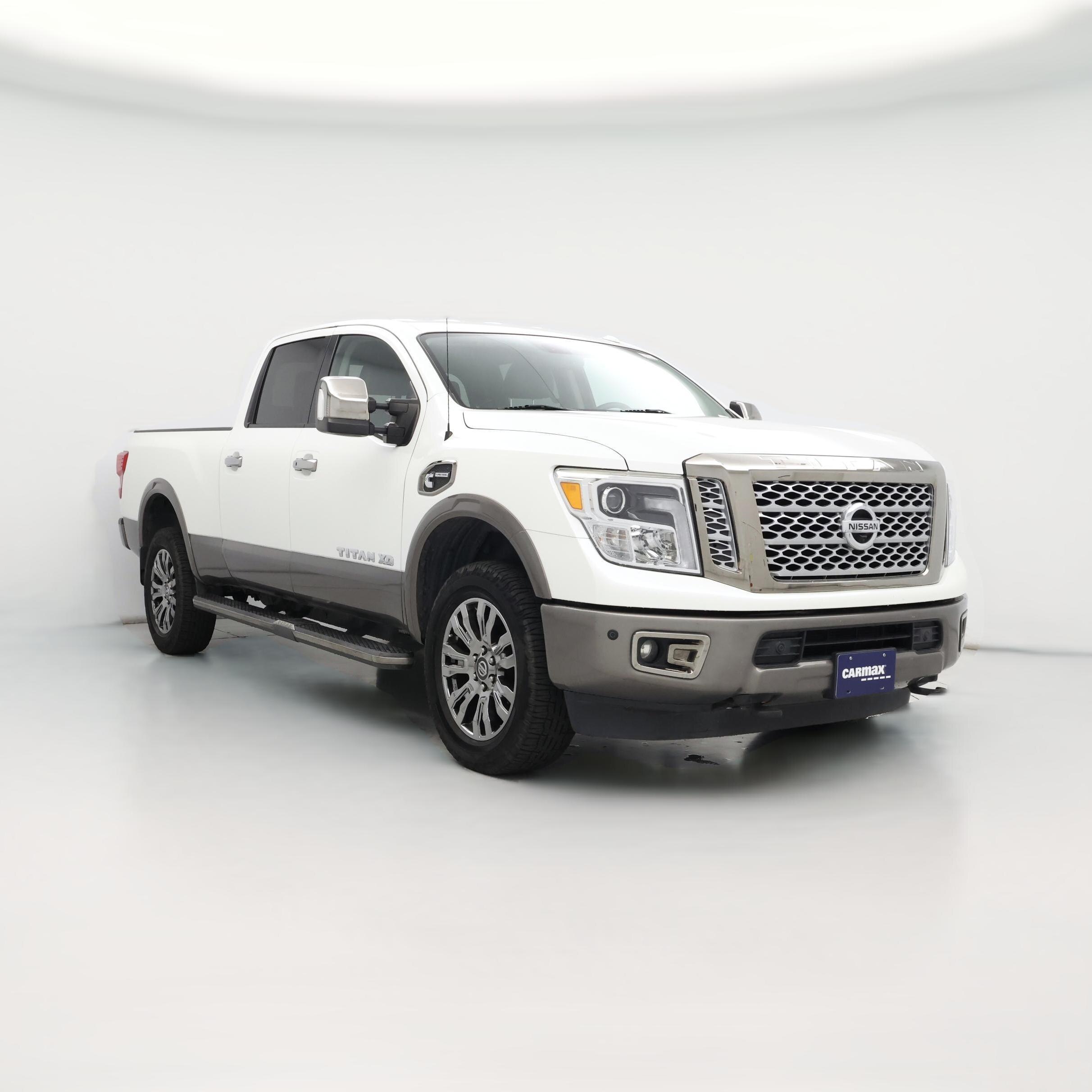 Thumbnail: 2017 Nissan Titan - 1