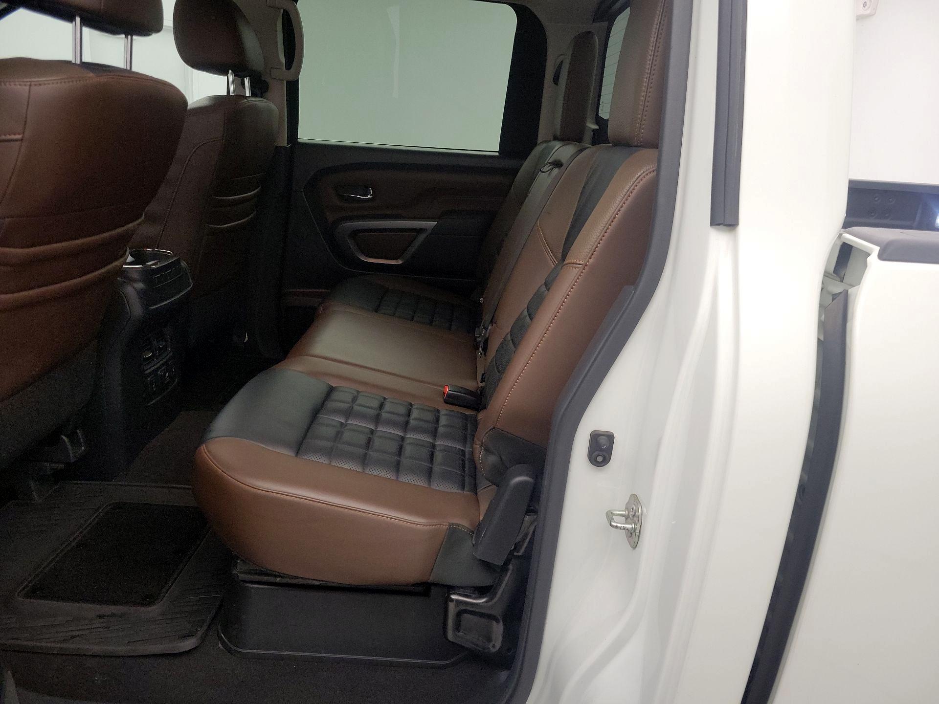 Thumbnail: 2017 Nissan Titan - 19