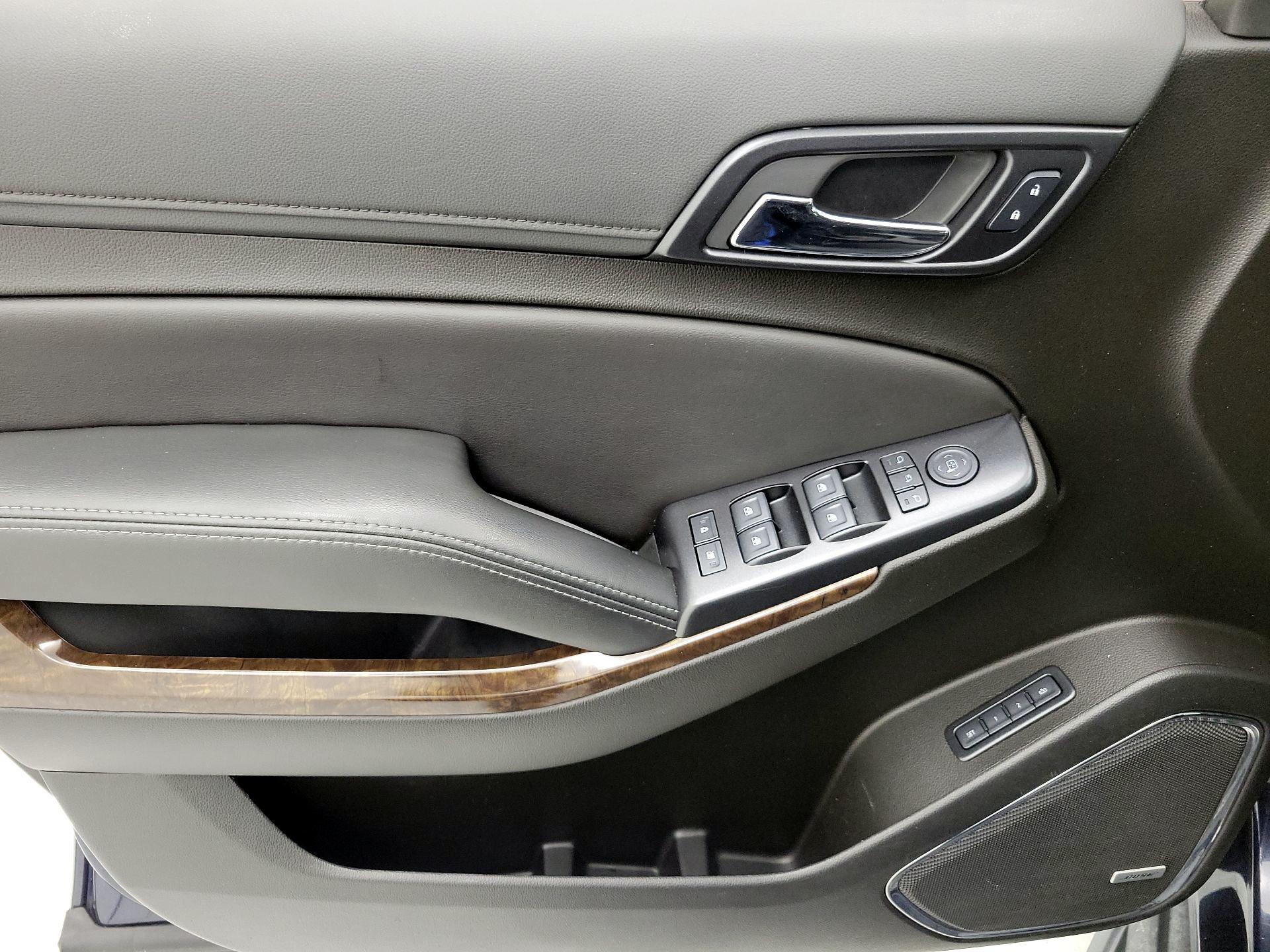 Thumbnail: 2020 Chevrolet Tahoe - 12