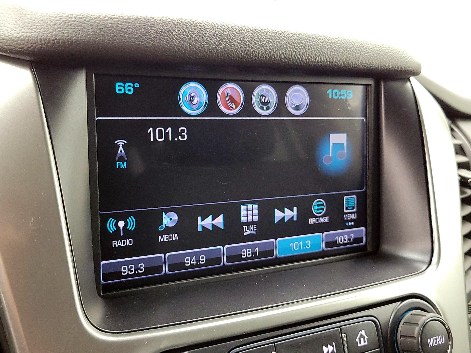 Thumbnail: 2020 Chevrolet Tahoe - 15