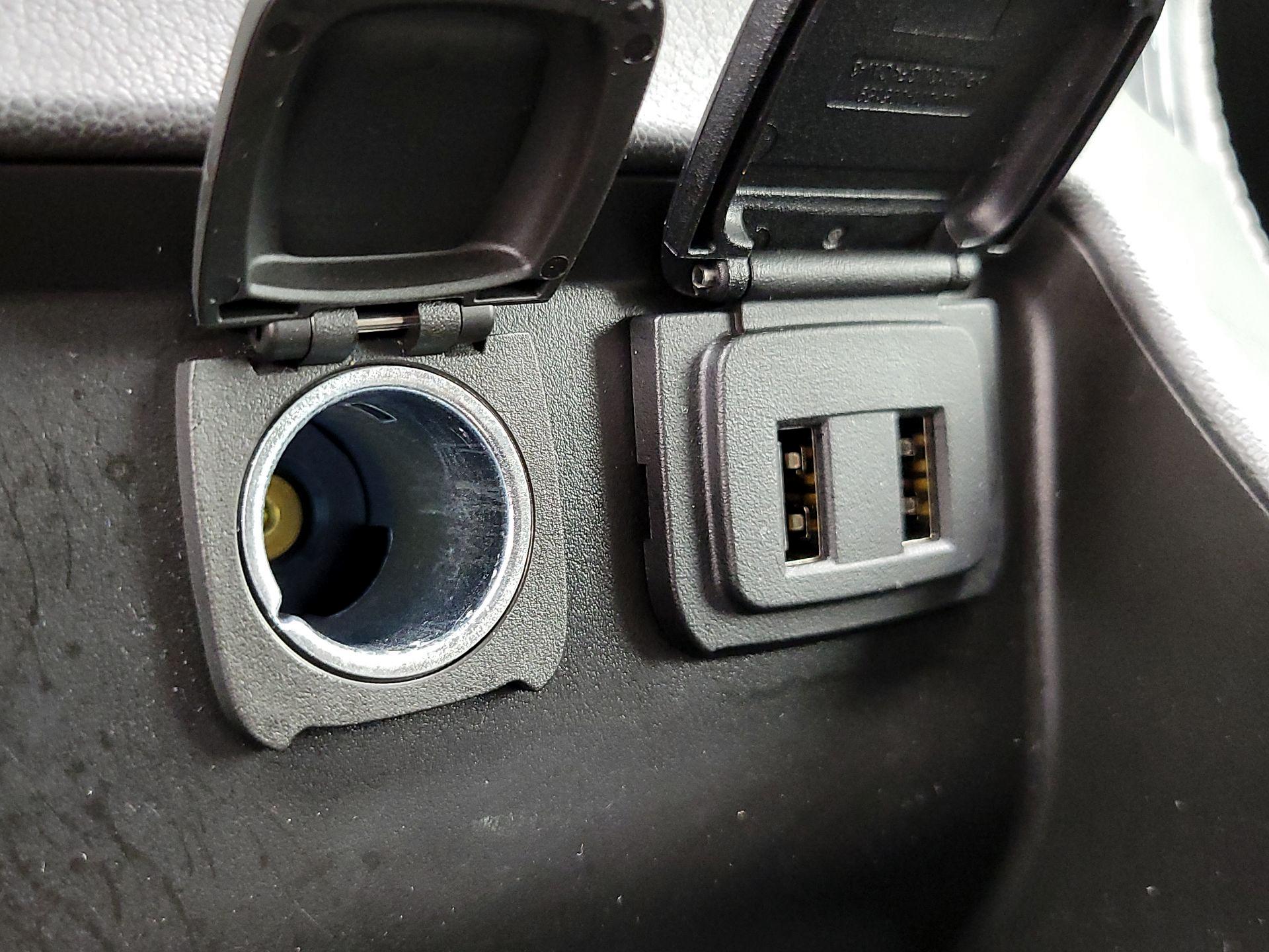 Thumbnail: 2020 Chevrolet Tahoe - 18