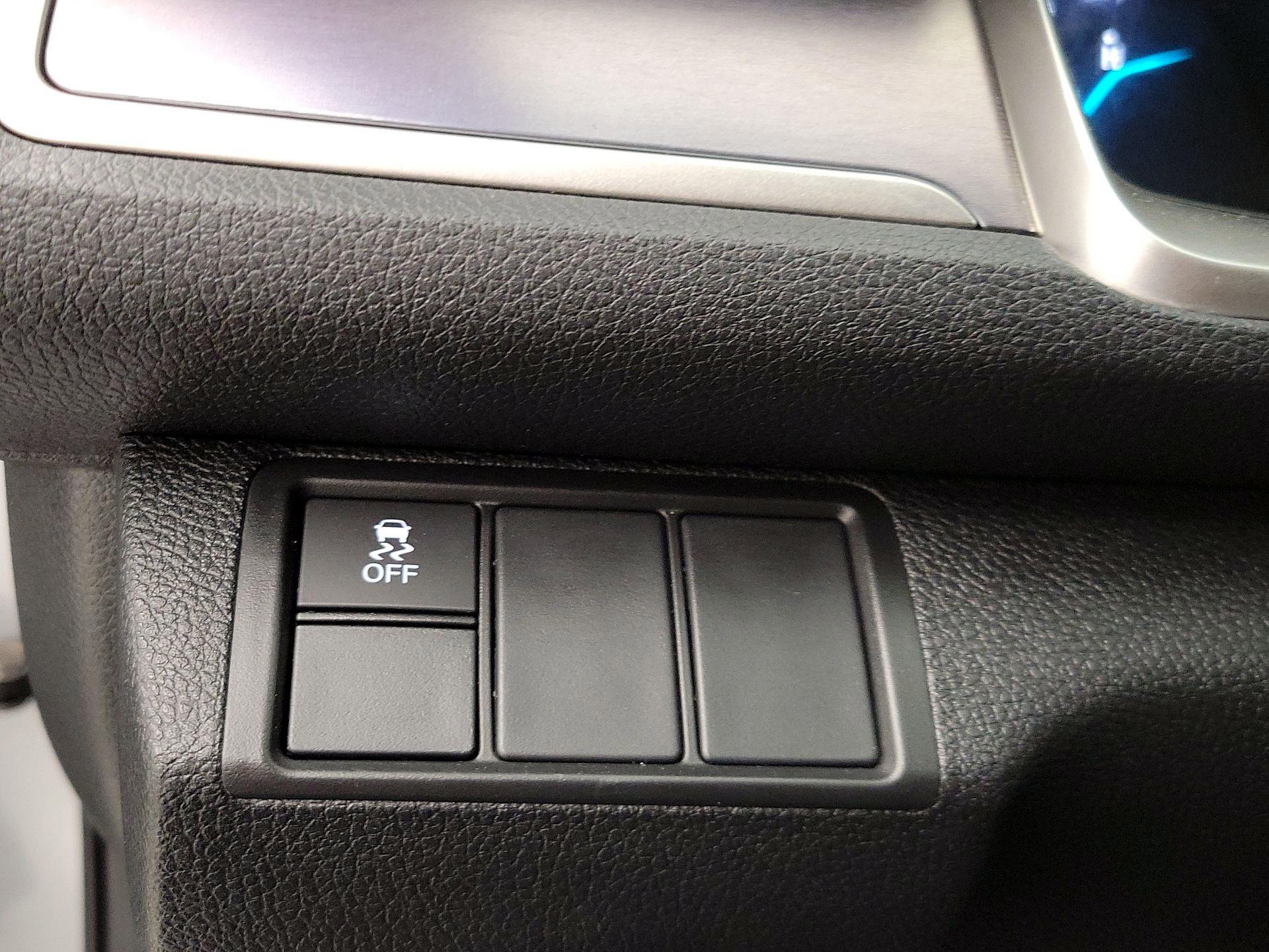 Thumbnail: 2016 Honda Civic - 13