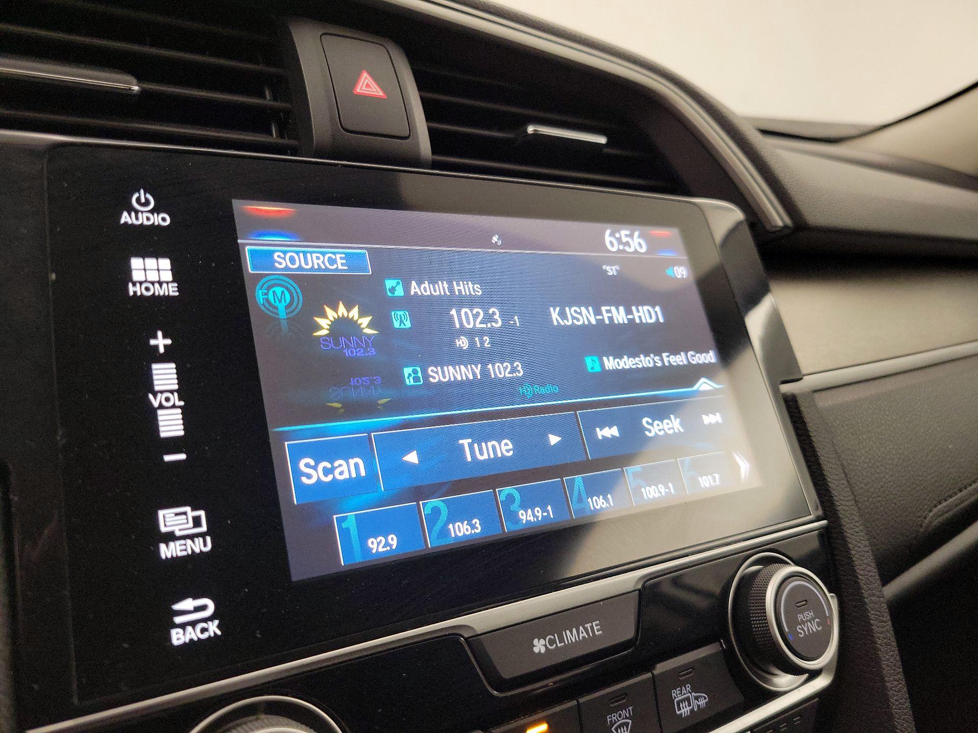 Thumbnail: 2016 Honda Civic - 15