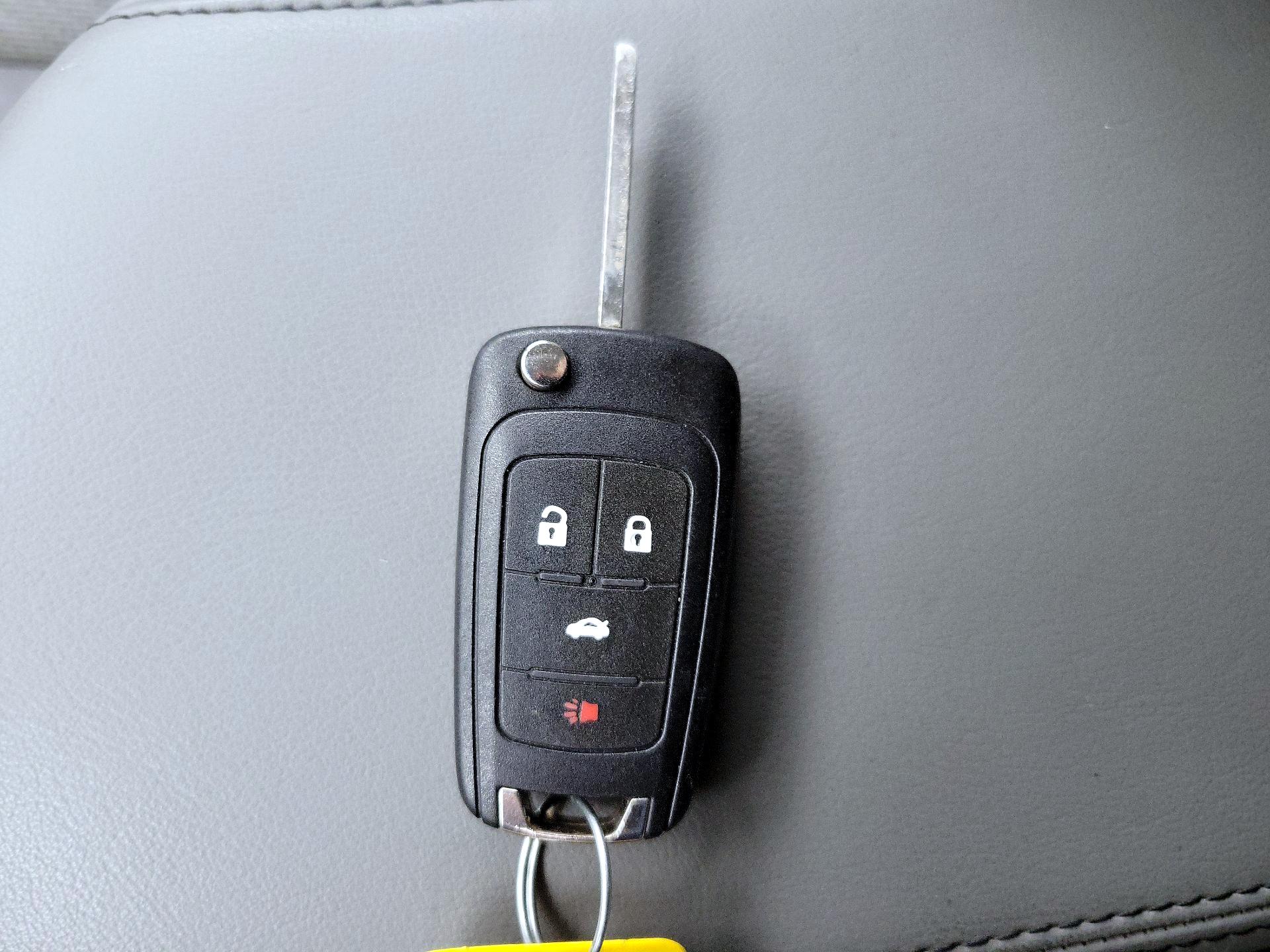 Thumbnail: 2015 Chevrolet Malibu - 20