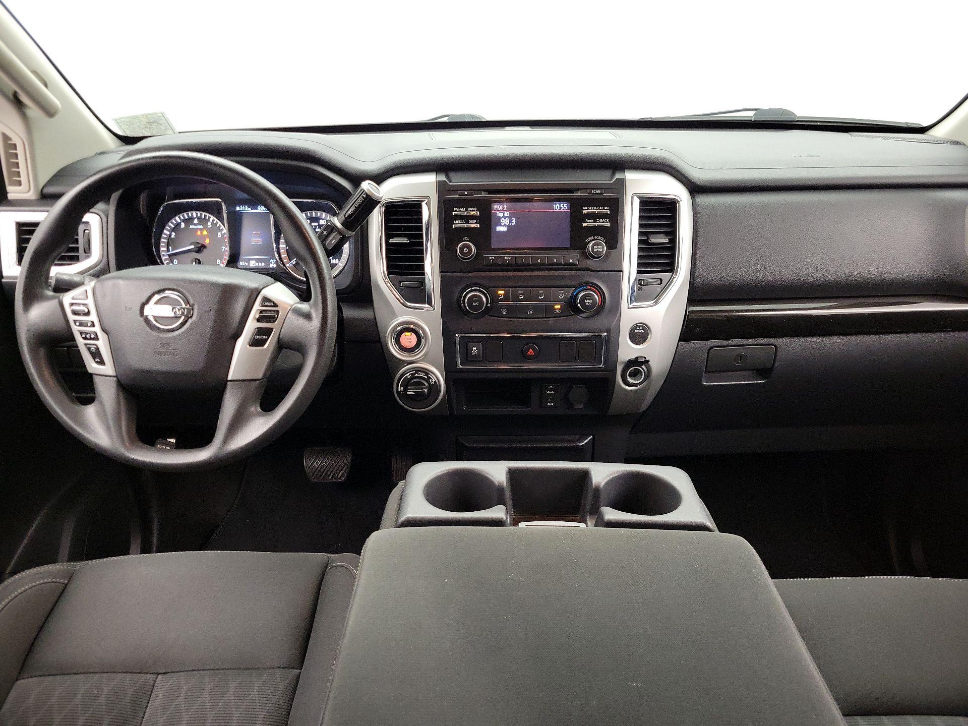 Thumbnail: 2017 Nissan Titan - 9