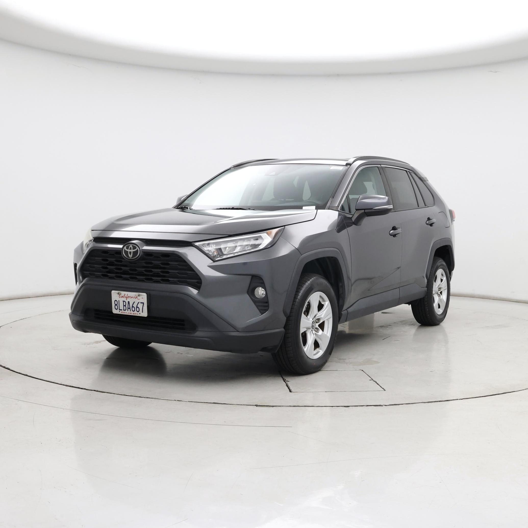 Thumbnail: 2019 Toyota RAV4 - 4