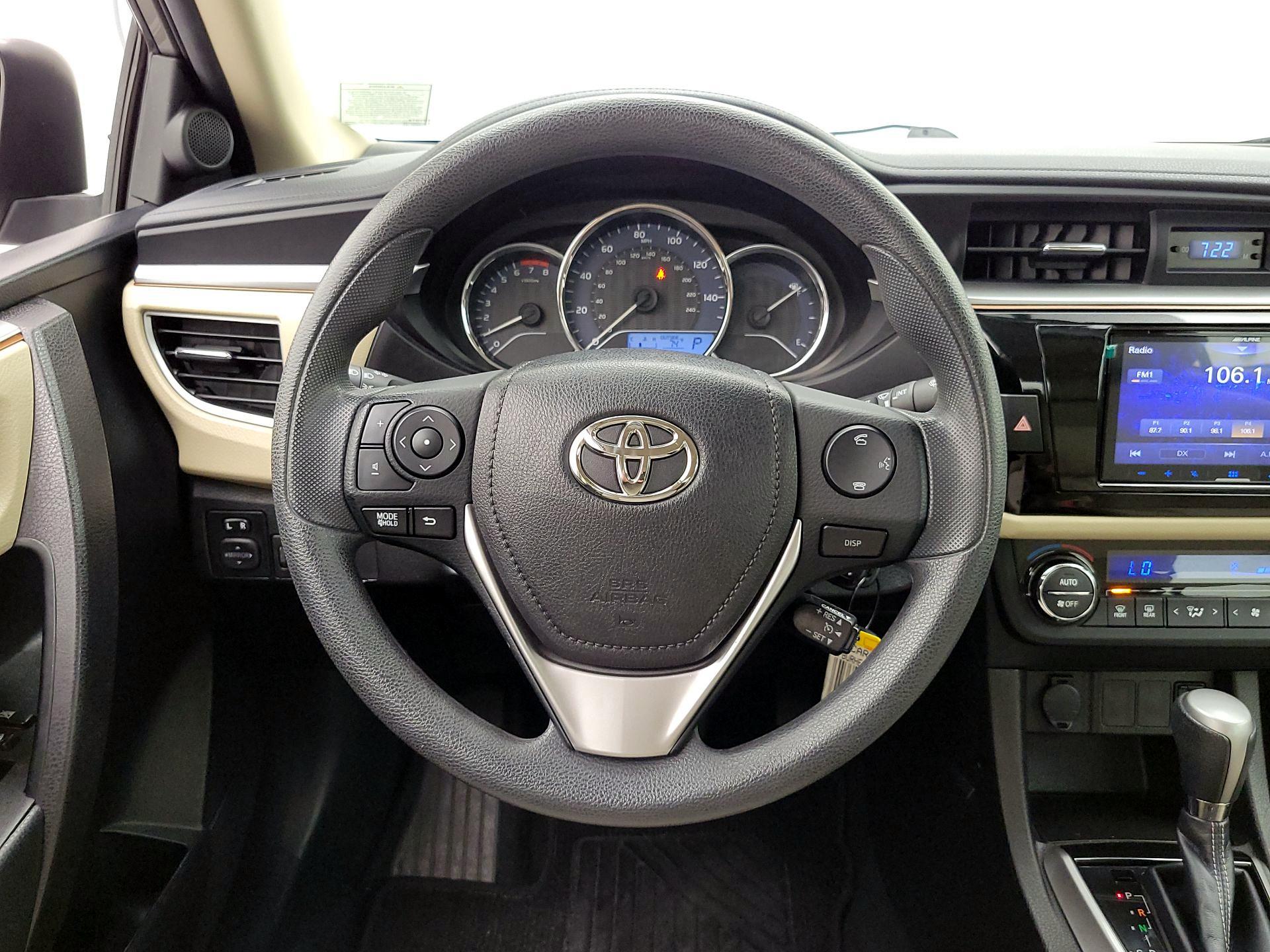Thumbnail: 2014 Toyota Corolla - 10