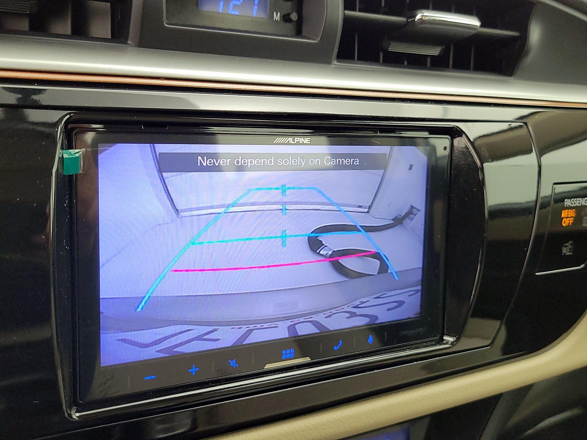 Thumbnail: 2014 Toyota Corolla - 14