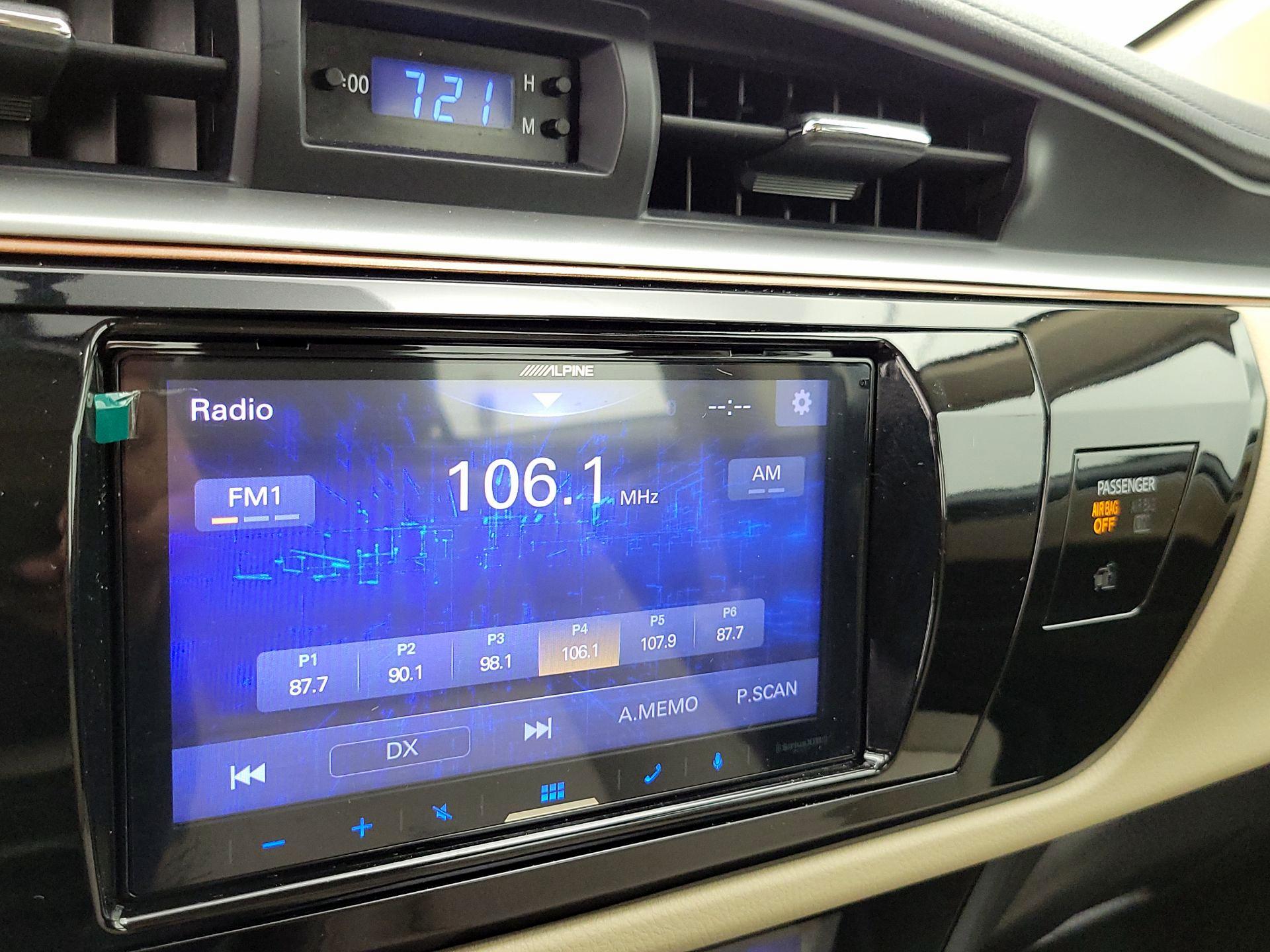 Thumbnail: 2014 Toyota Corolla - 15