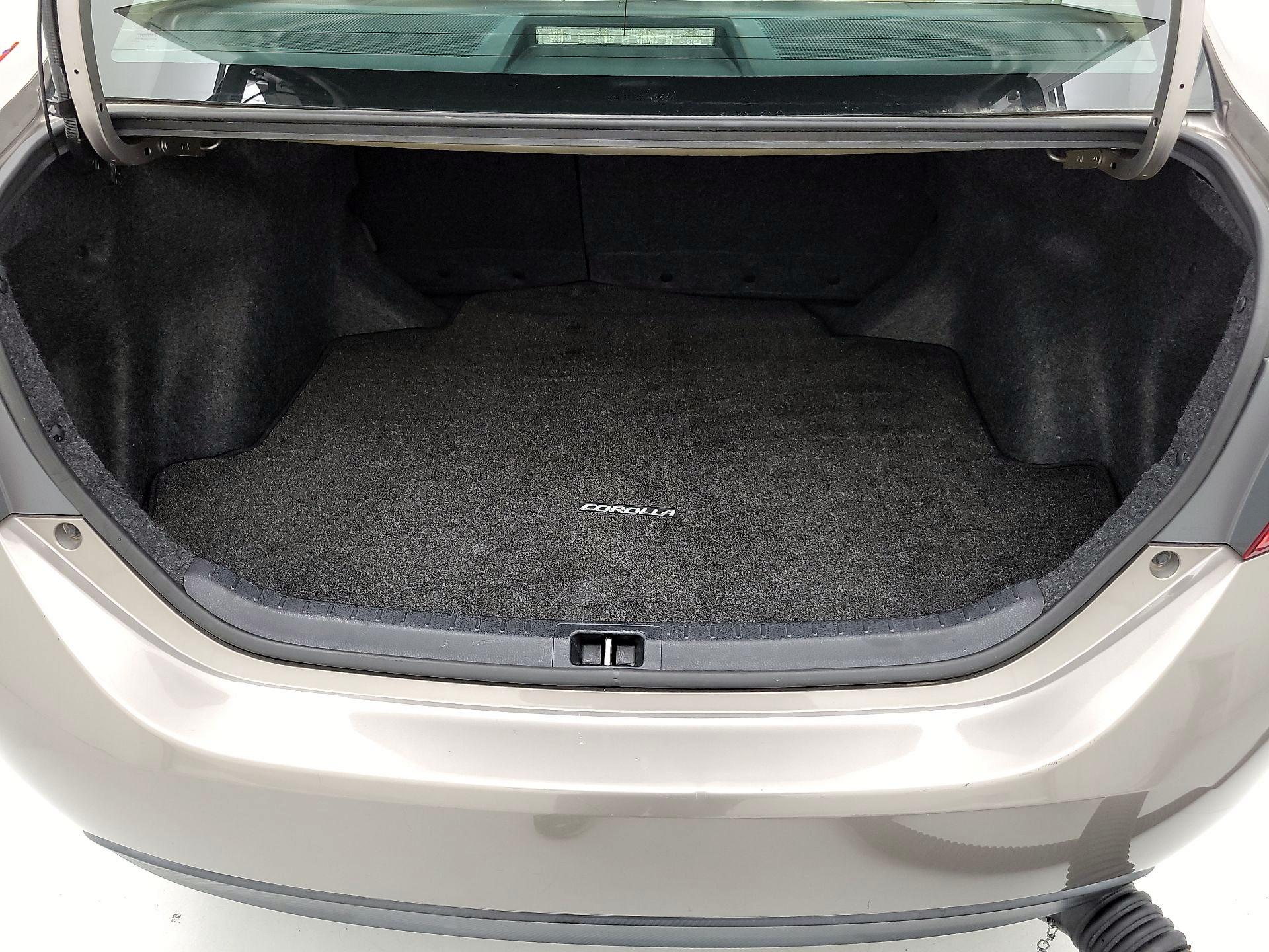 Thumbnail: 2014 Toyota Corolla - 20