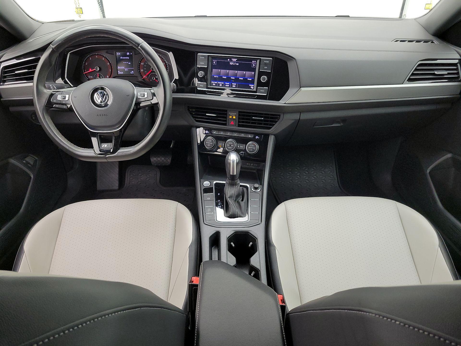 Thumbnail: 2021 Volkswagen Jetta - 9