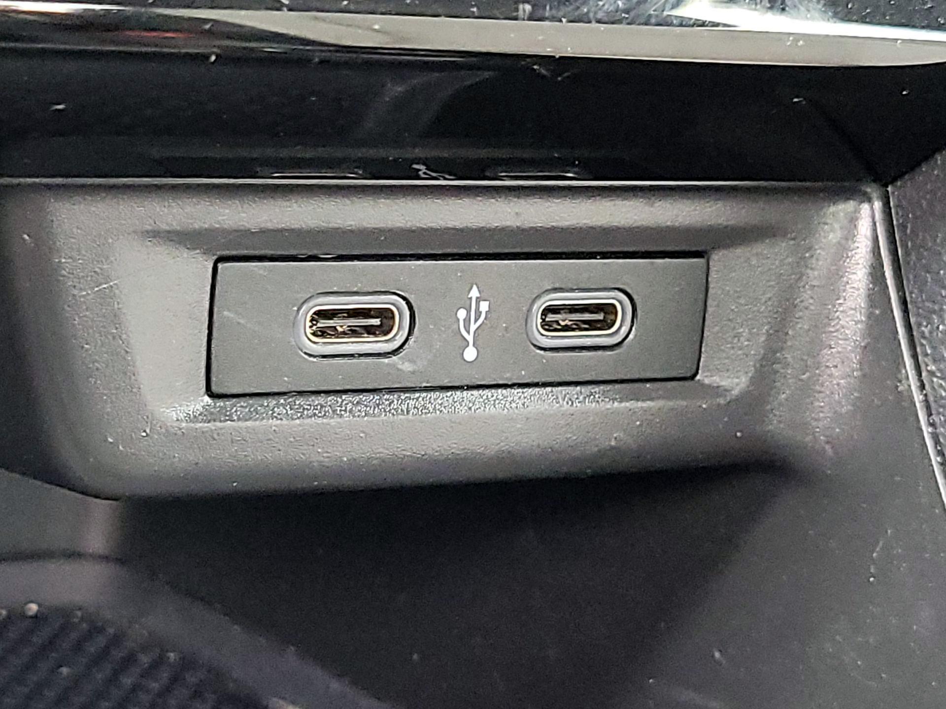 Thumbnail: 2021 Volkswagen Jetta - 18