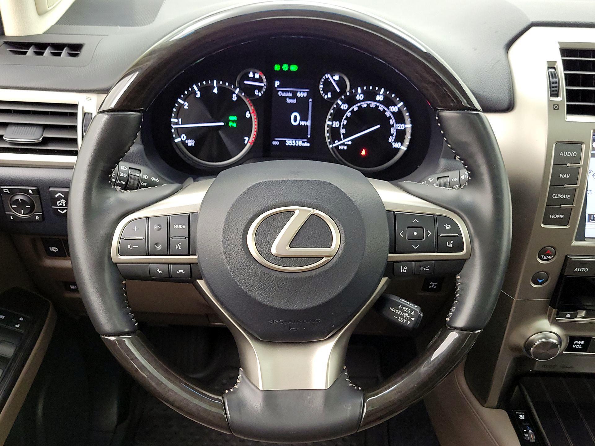 Thumbnail: 2021 Lexus GX - 10