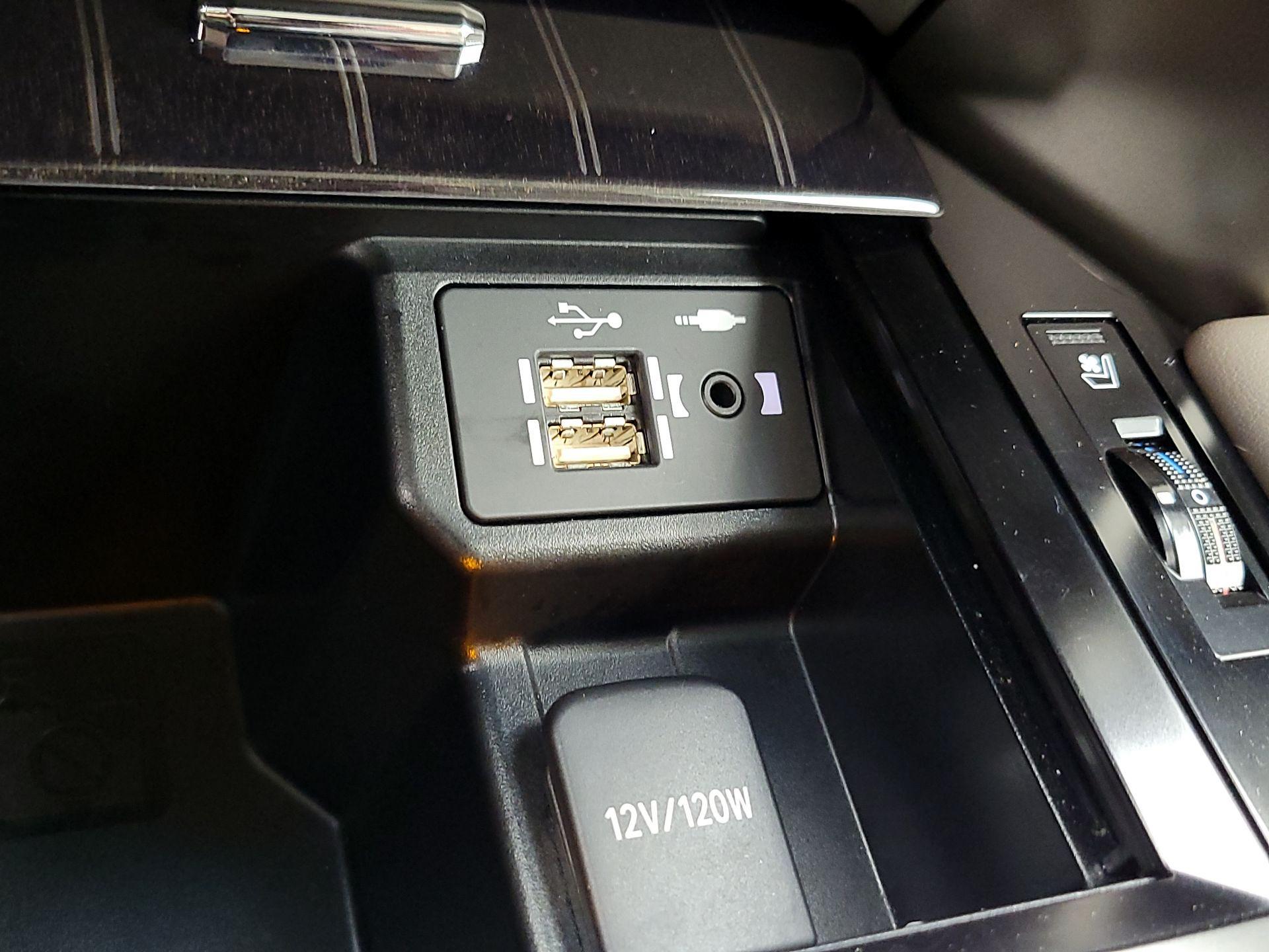 Thumbnail: 2021 Lexus GX - 19