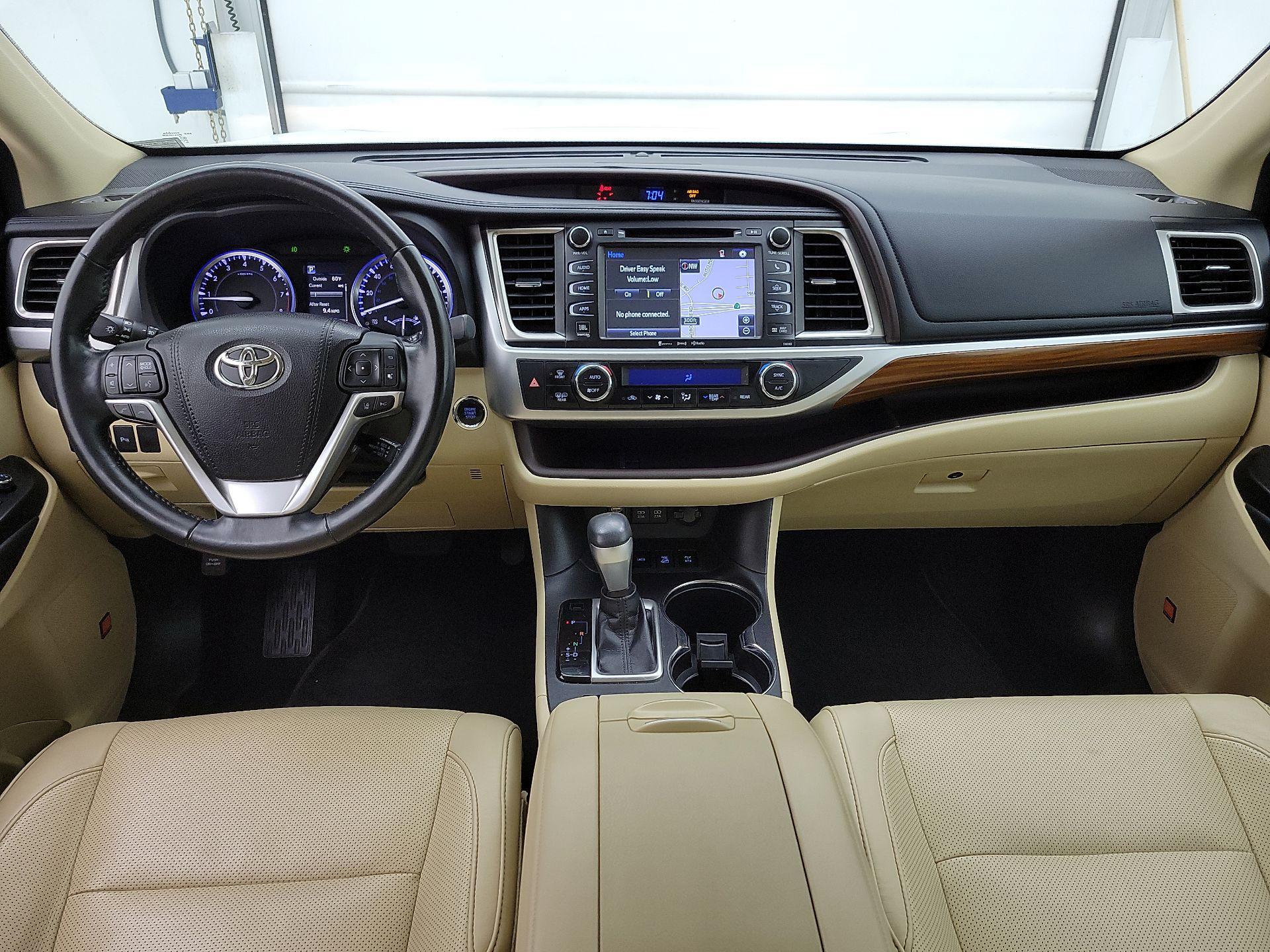 Thumbnail: 2018 Toyota Highlander - 9
