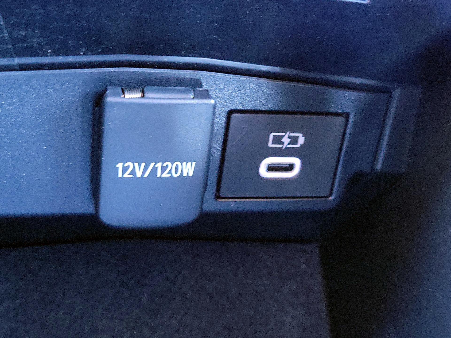 Thumbnail: 2024 Toyota Corolla - 18