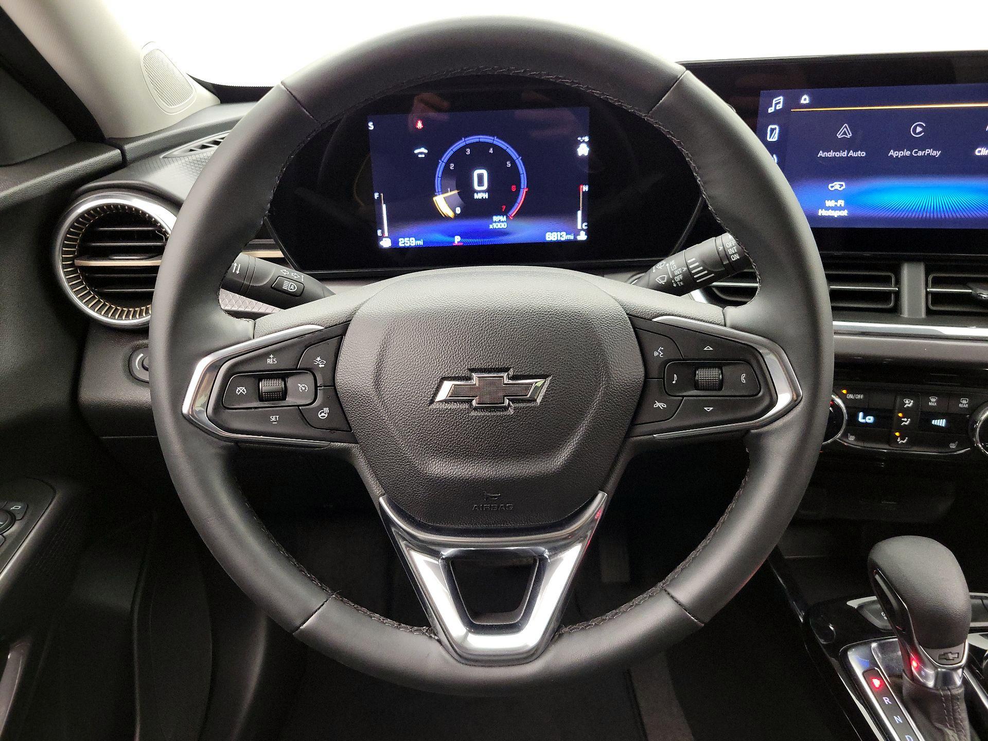 Thumbnail: 2025 Chevrolet Trax - 10