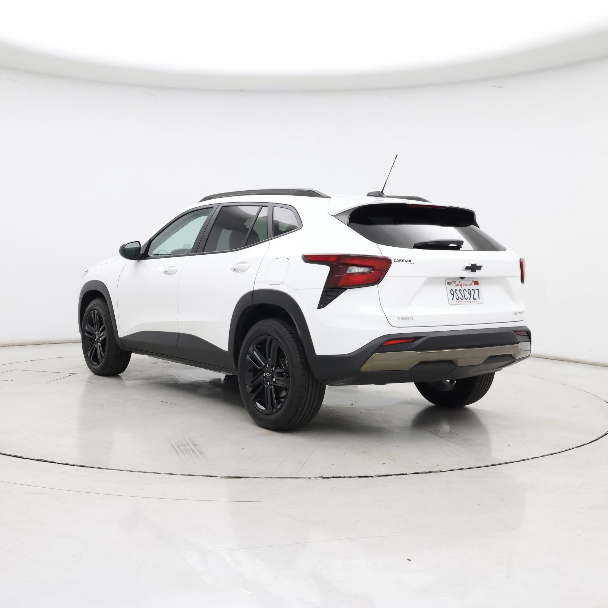 Thumbnail: 2025 Chevrolet Trax - 2