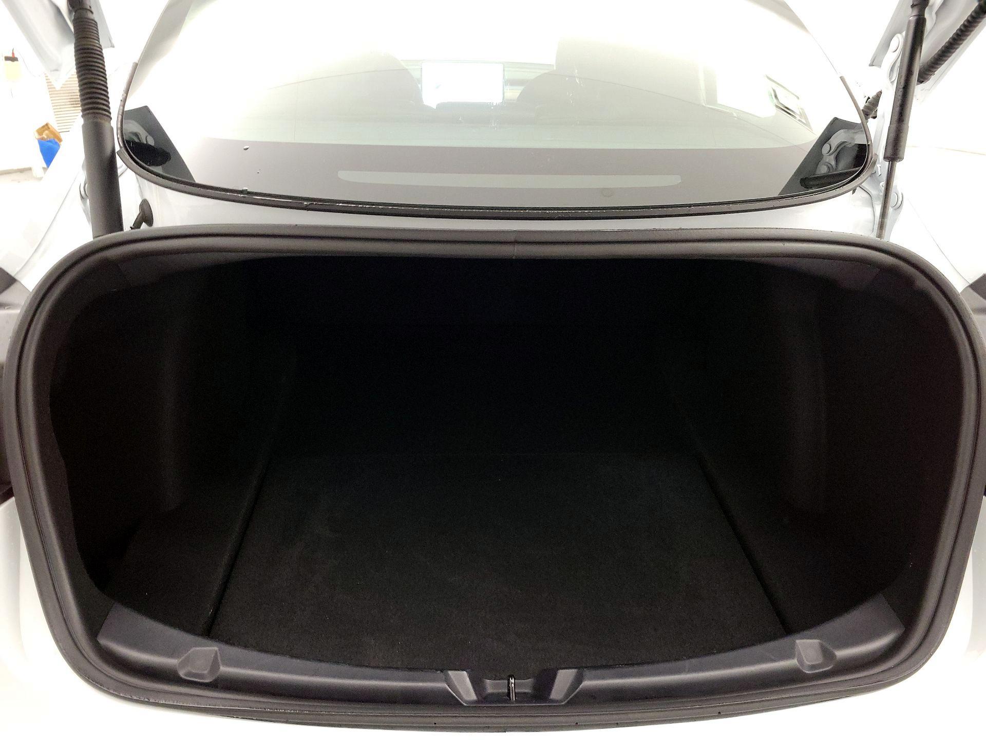 Thumbnail: 2023 Tesla Model 3 - 20