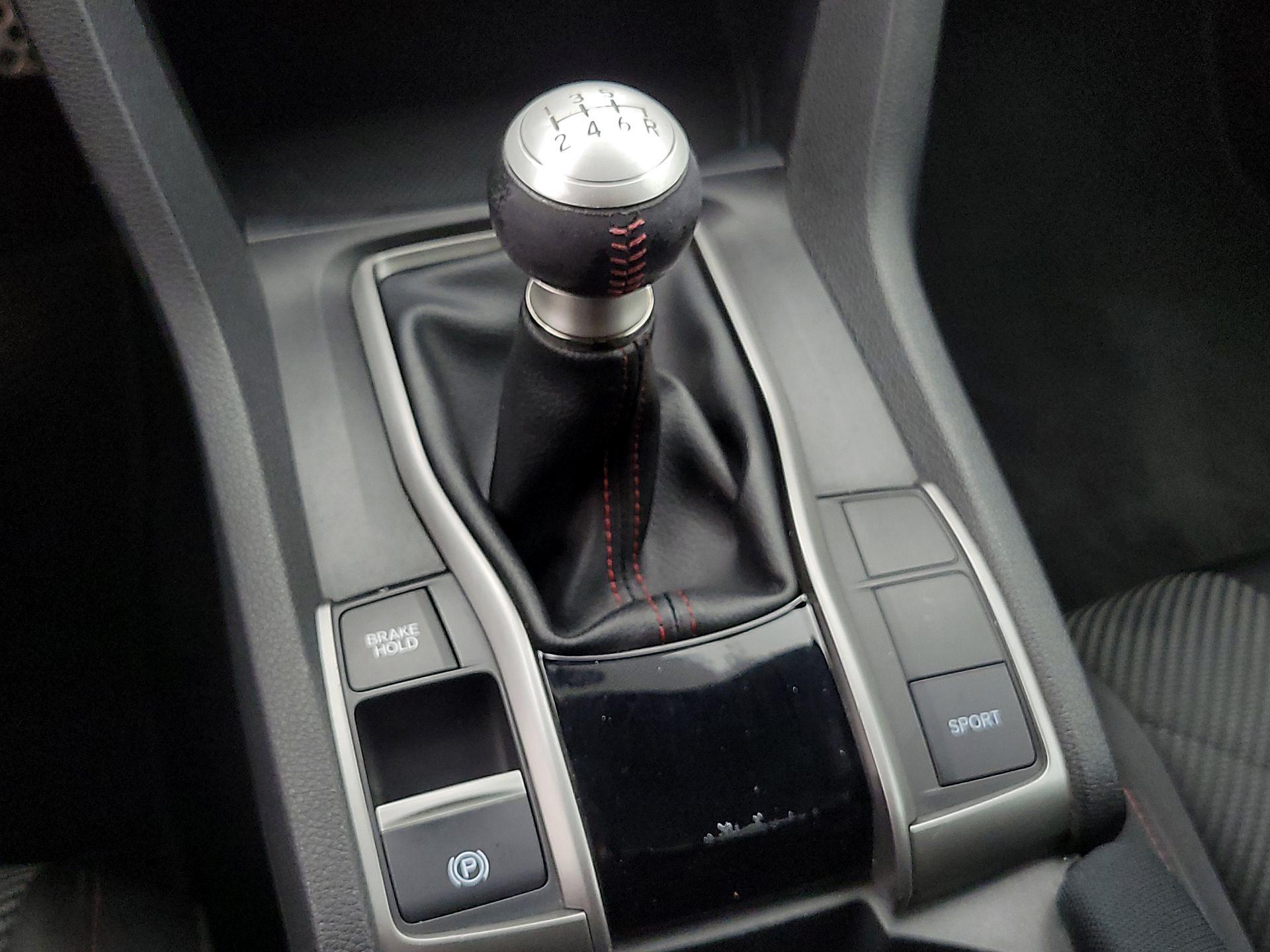 Thumbnail: 2018 Honda Civic - 17