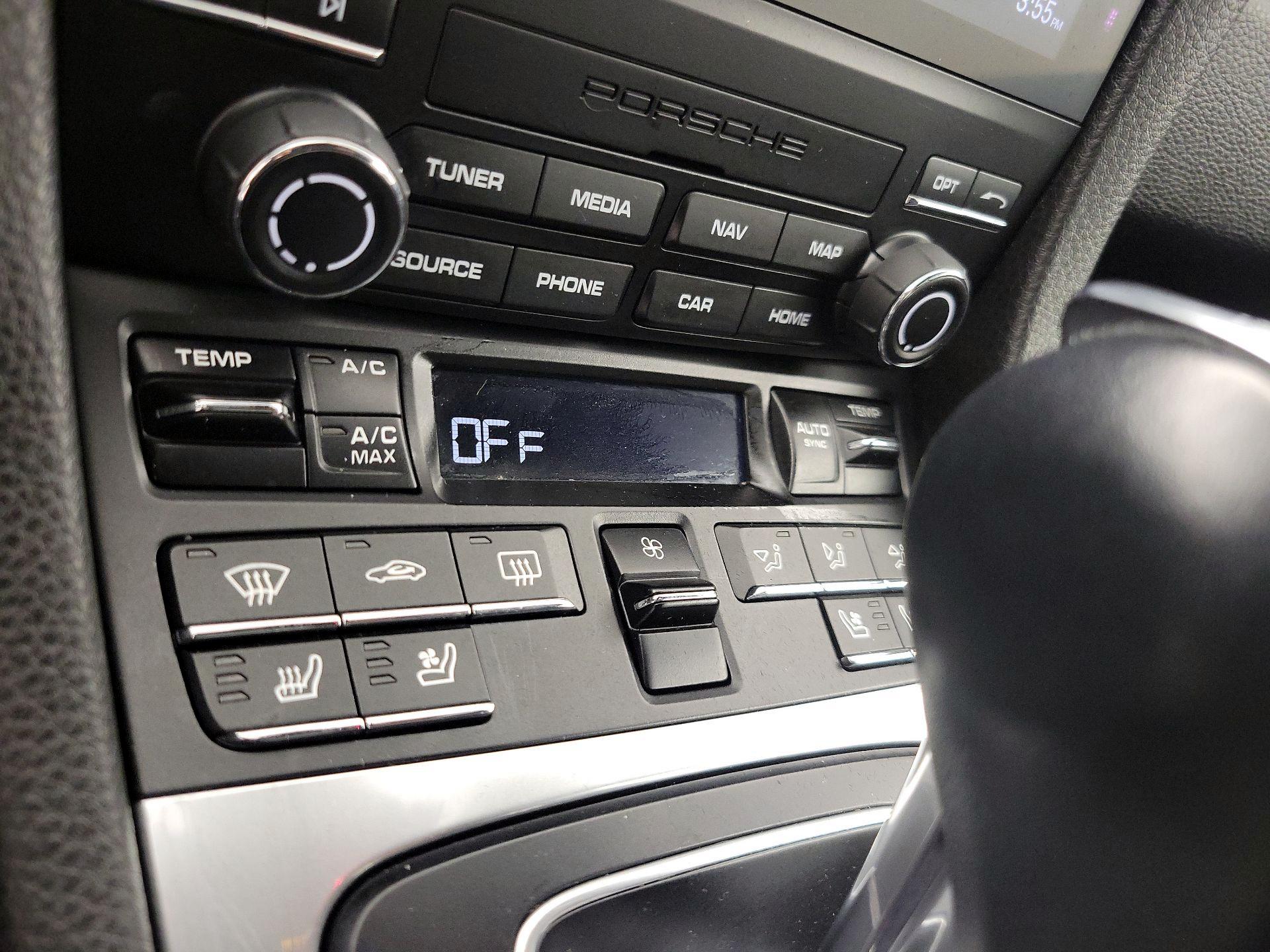 Thumbnail: 2024 Porsche 718 Cayman - 16