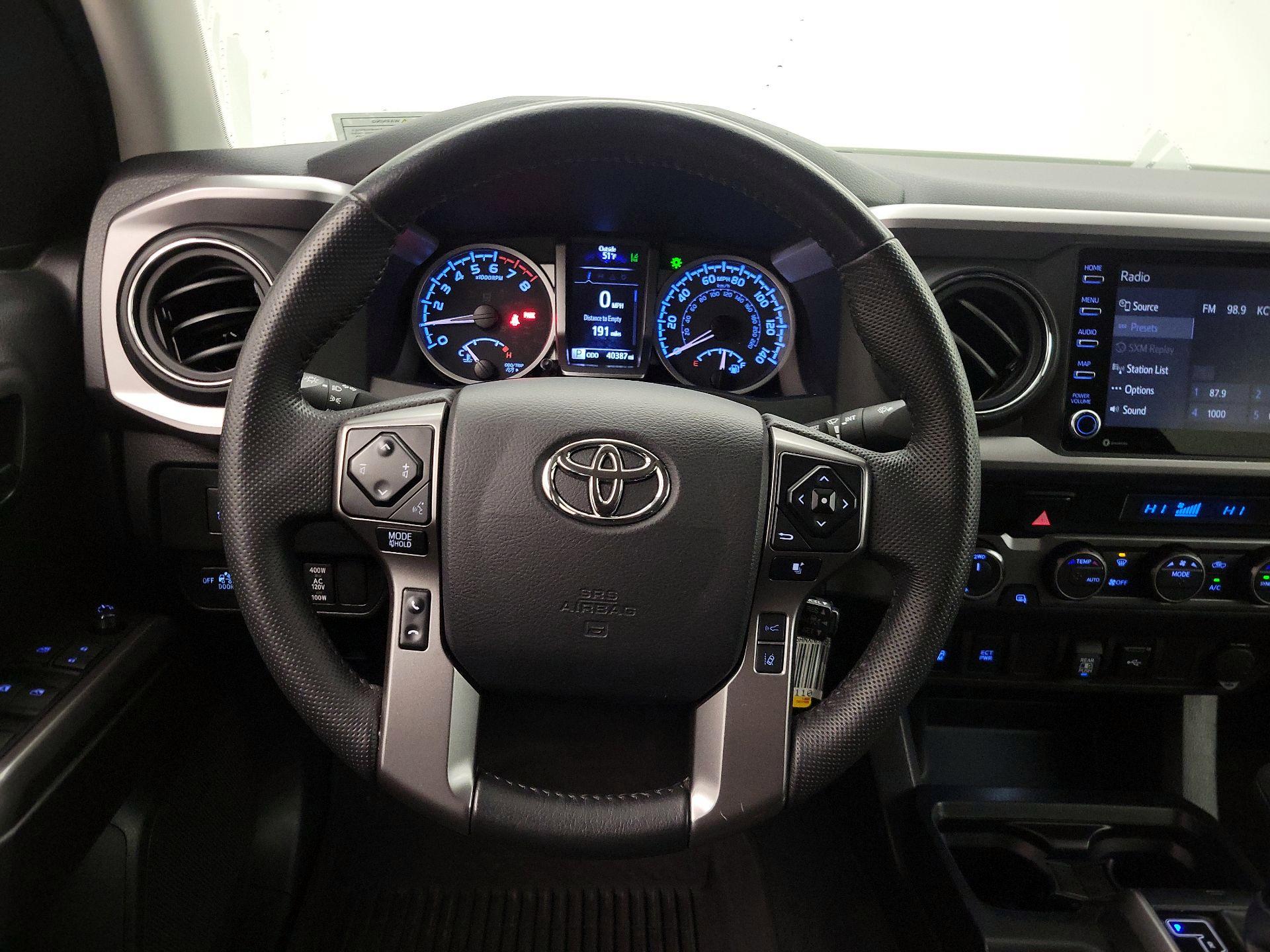 Thumbnail: 2022 Toyota Tacoma - 10