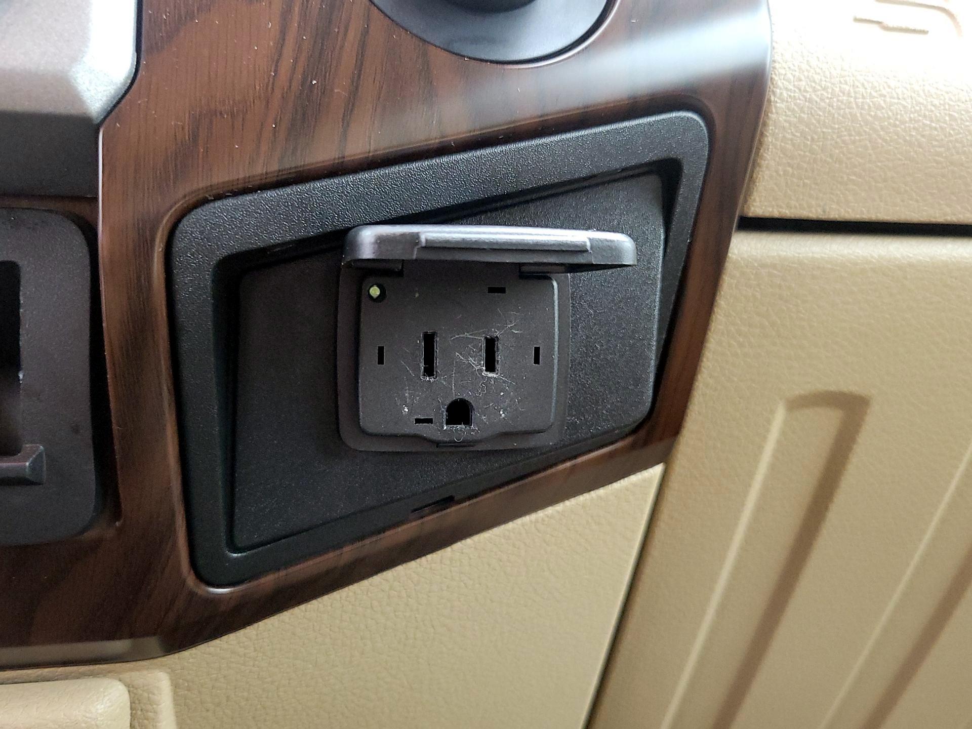 Thumbnail: 2014 Ford F-250 - 18