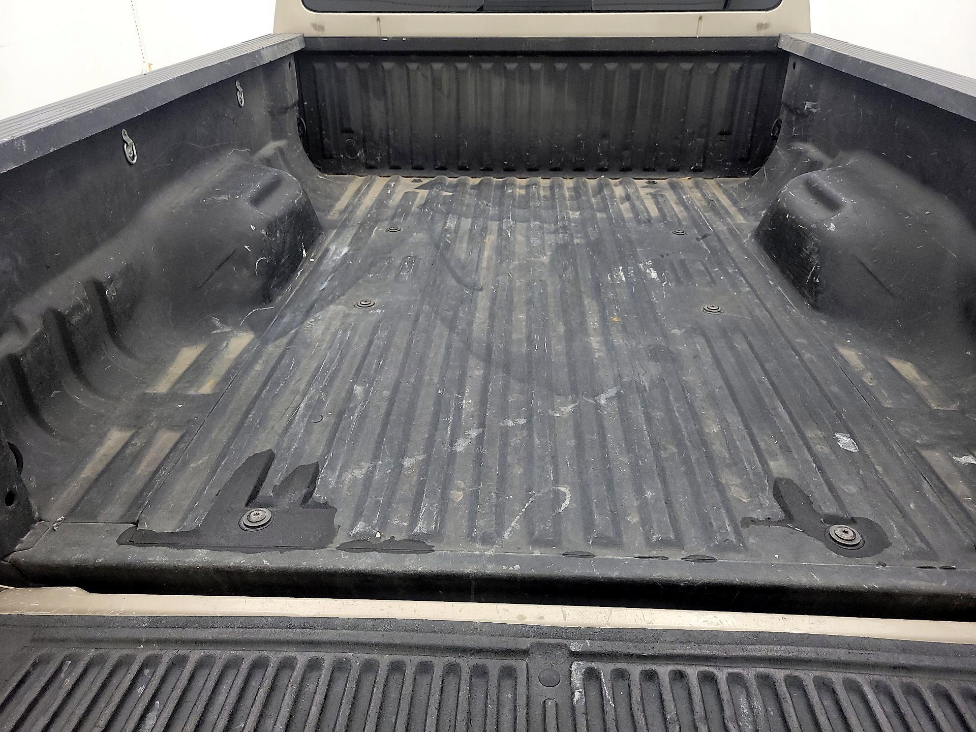 Thumbnail: 2014 Ford F-250 - 20