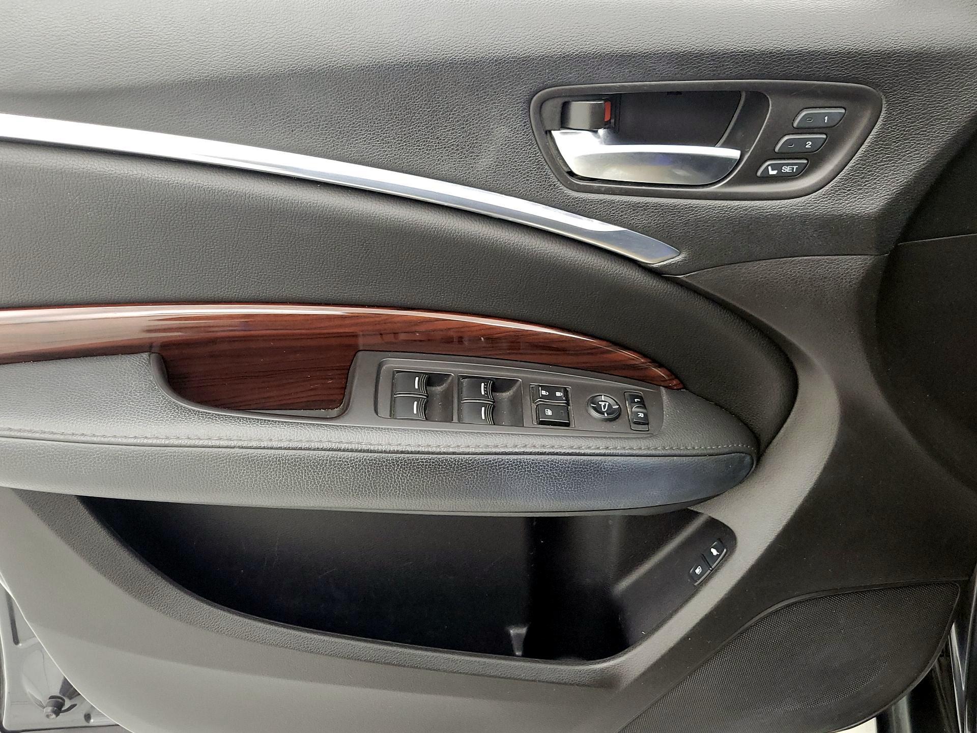 Thumbnail: 2015 Acura MDX - 12