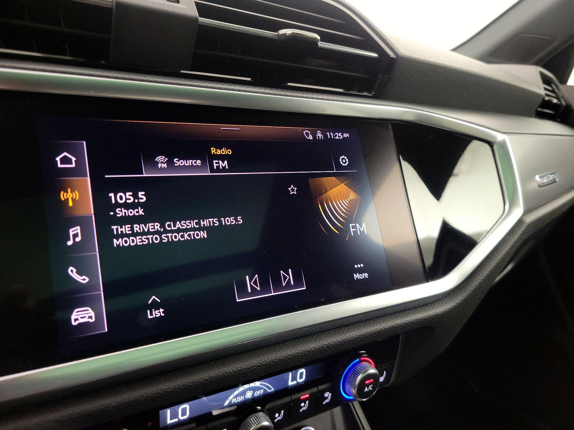 Thumbnail: 2022 Audi Q3 - 15