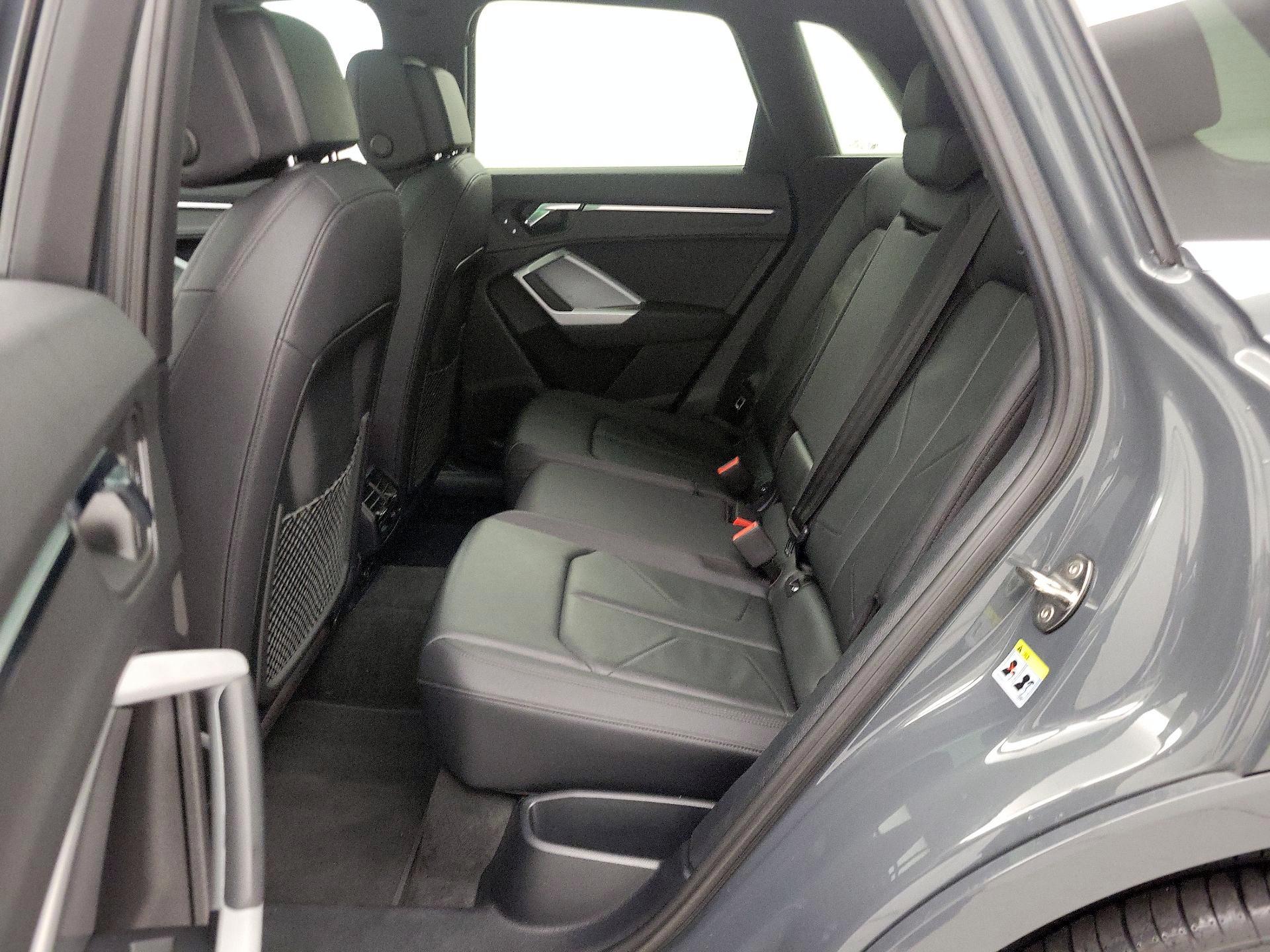 Thumbnail: 2022 Audi Q3 - 20