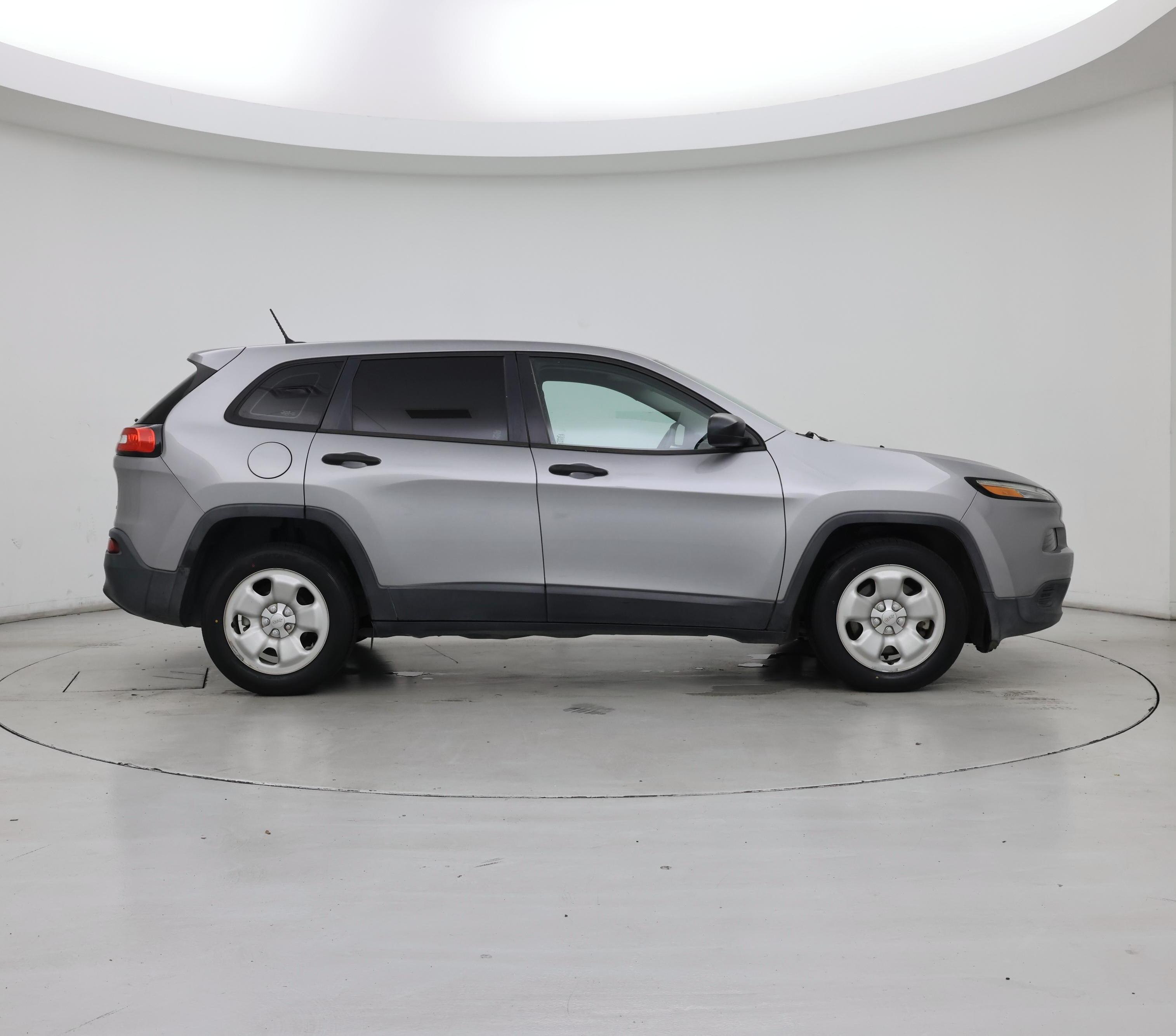 Thumbnail: 2016 Jeep Cherokee - 7