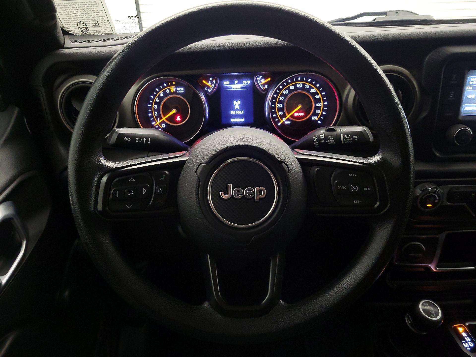 Thumbnail: 2019 Jeep Wrangler - 10