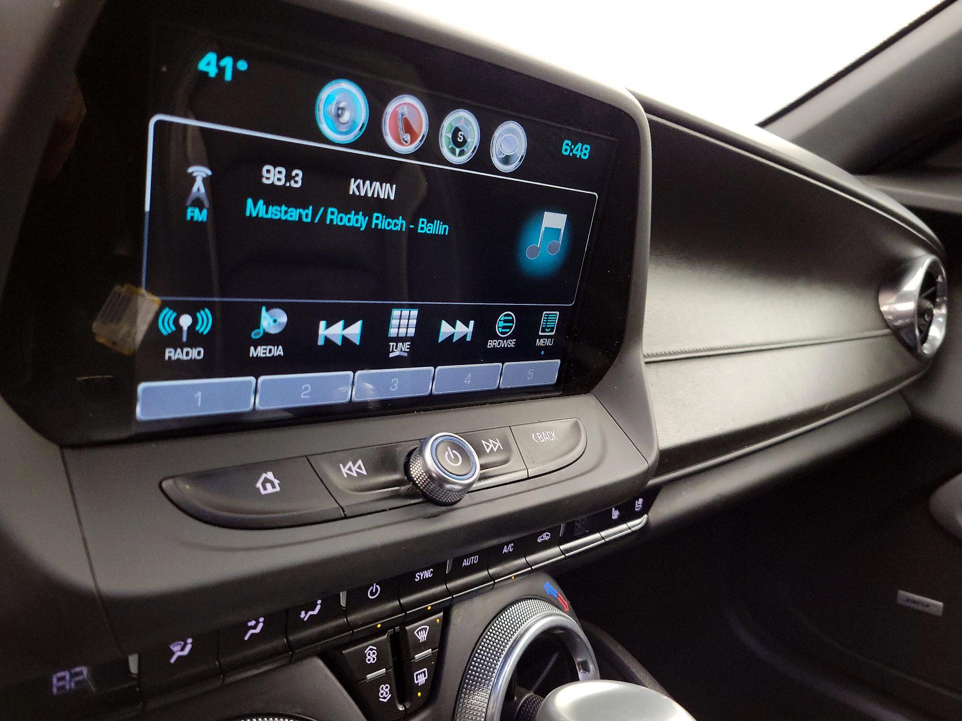 Thumbnail: 2018 Chevrolet Camaro - 14